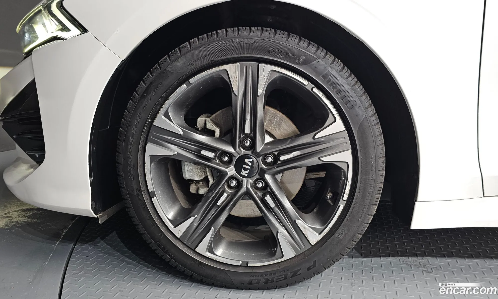 Kia K5 2019 — 5