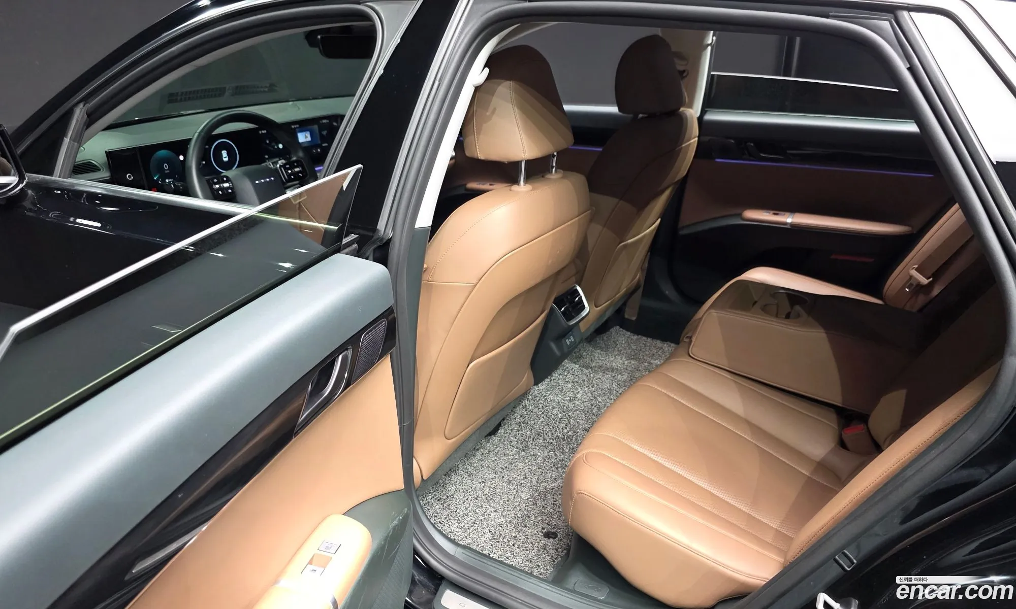 Hyundai Grandeur Hybrid 2023 — 19