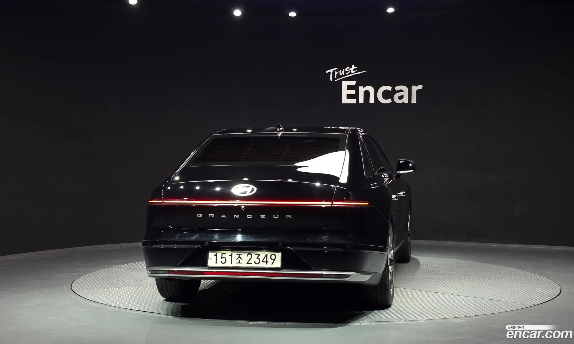 Hyundai Grandeur Hybrid 2023 — 7