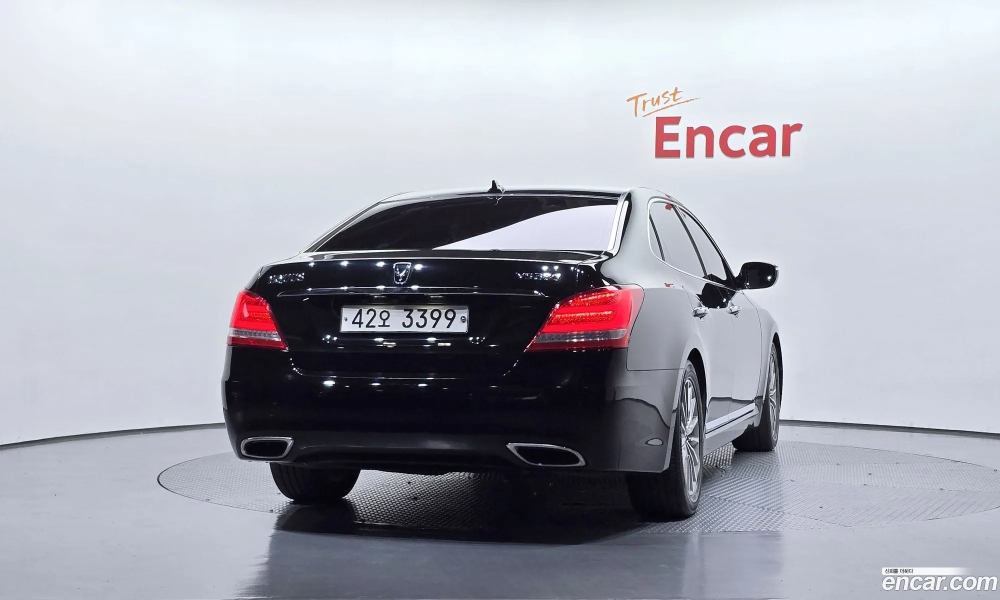 Hyundai Equus 2014 — 2