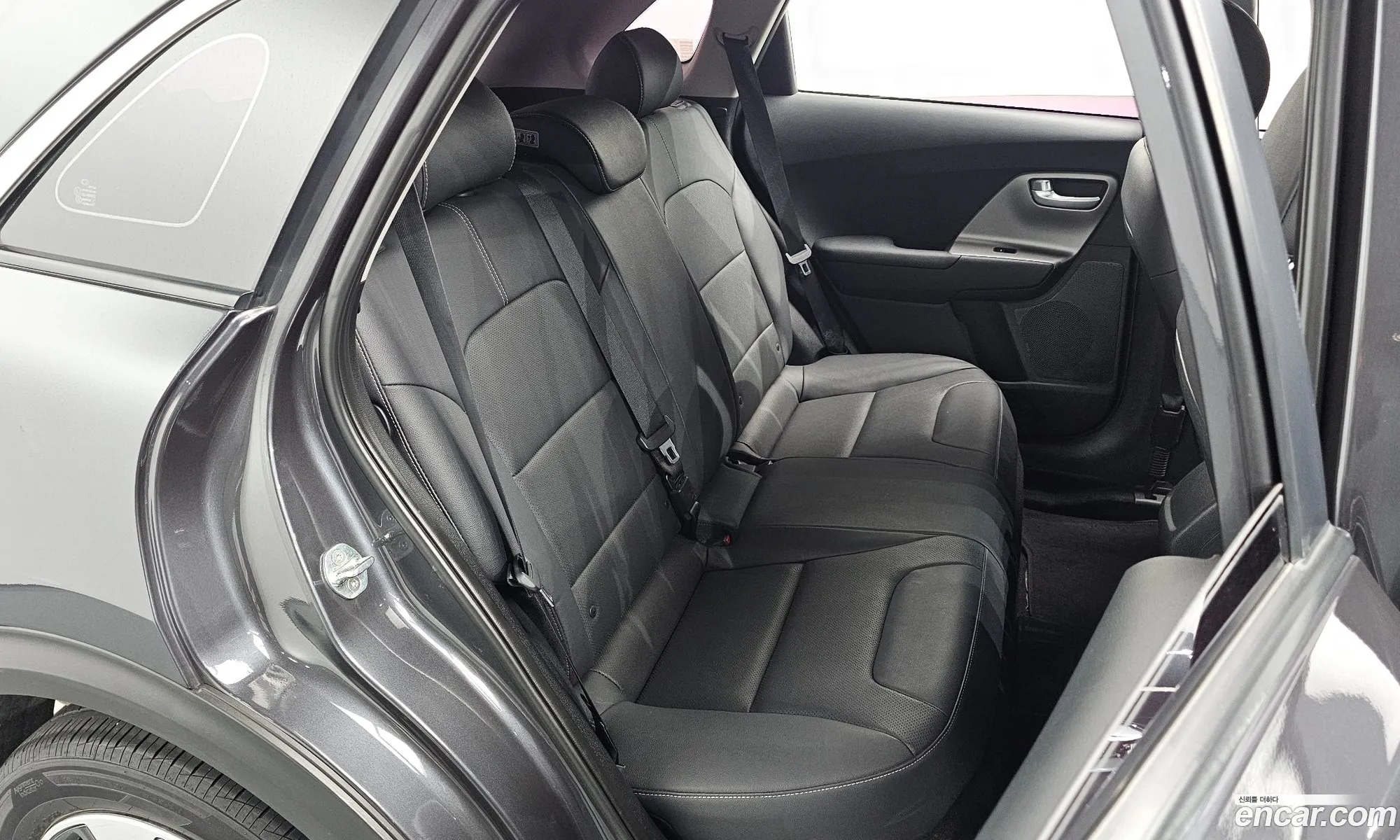 Kia Niro 2020 KNACA81CGLA411533 — 8