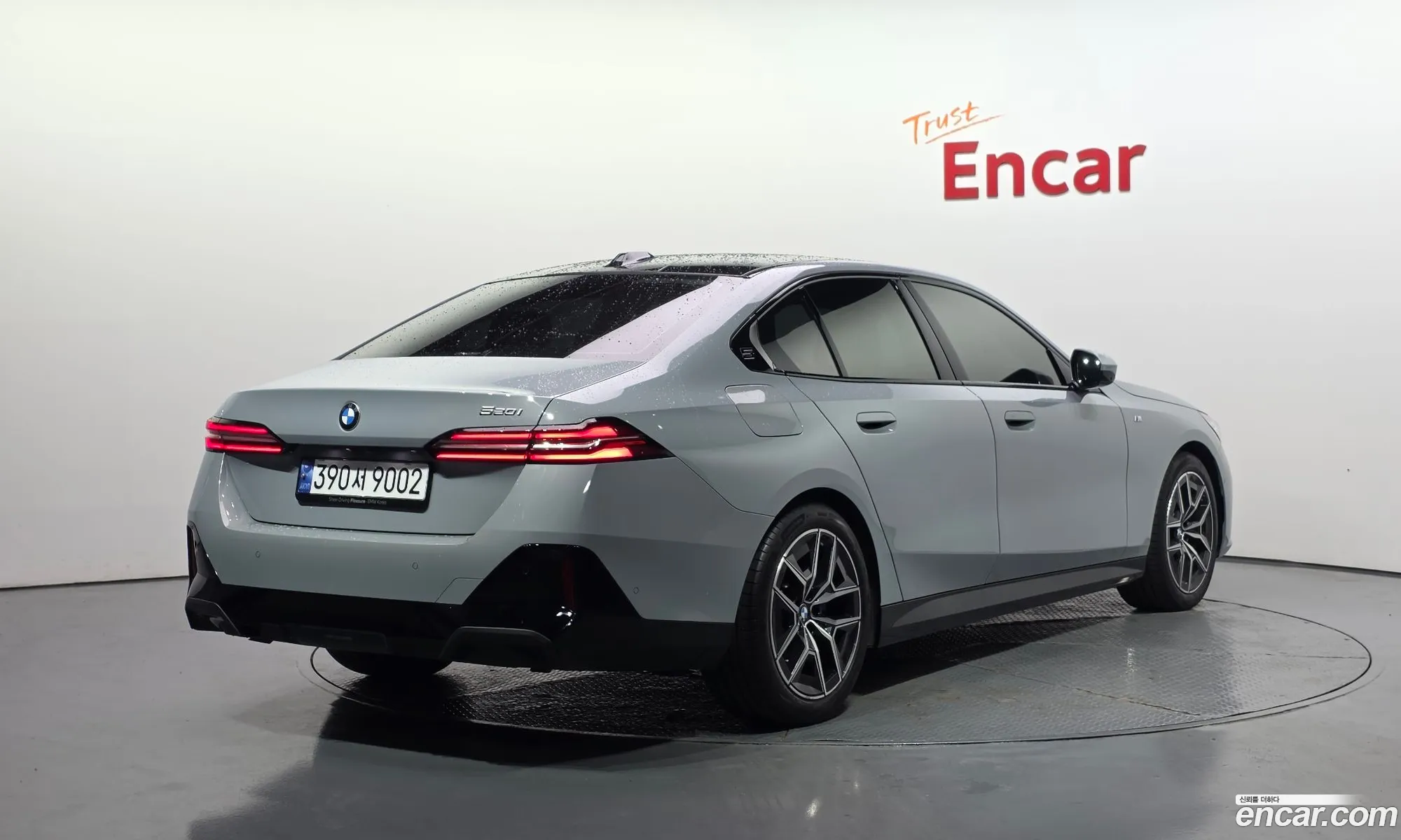 BMW 5 Series 2024 — 30