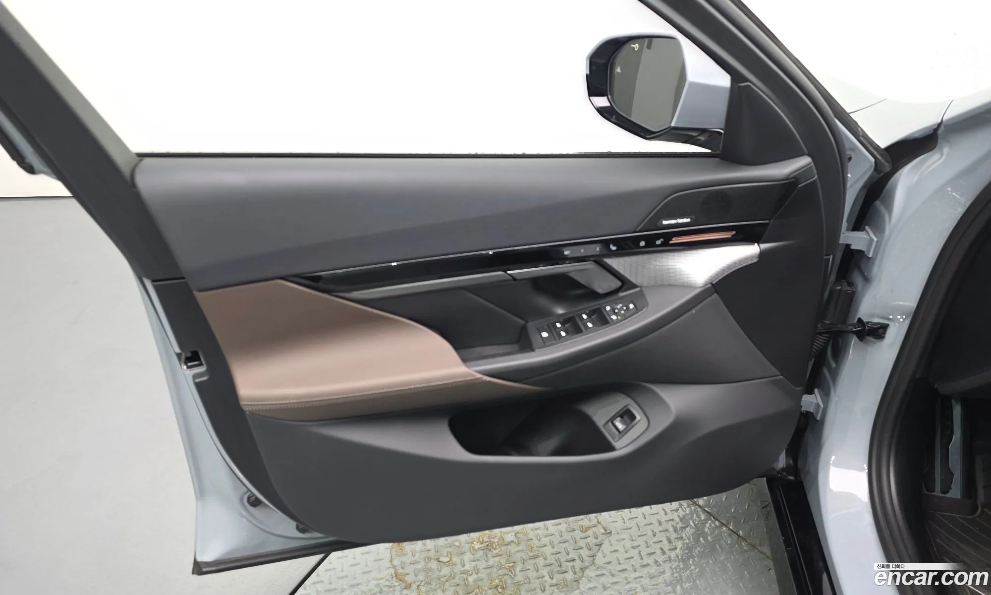 BMW 5 Series 2024 — 19
