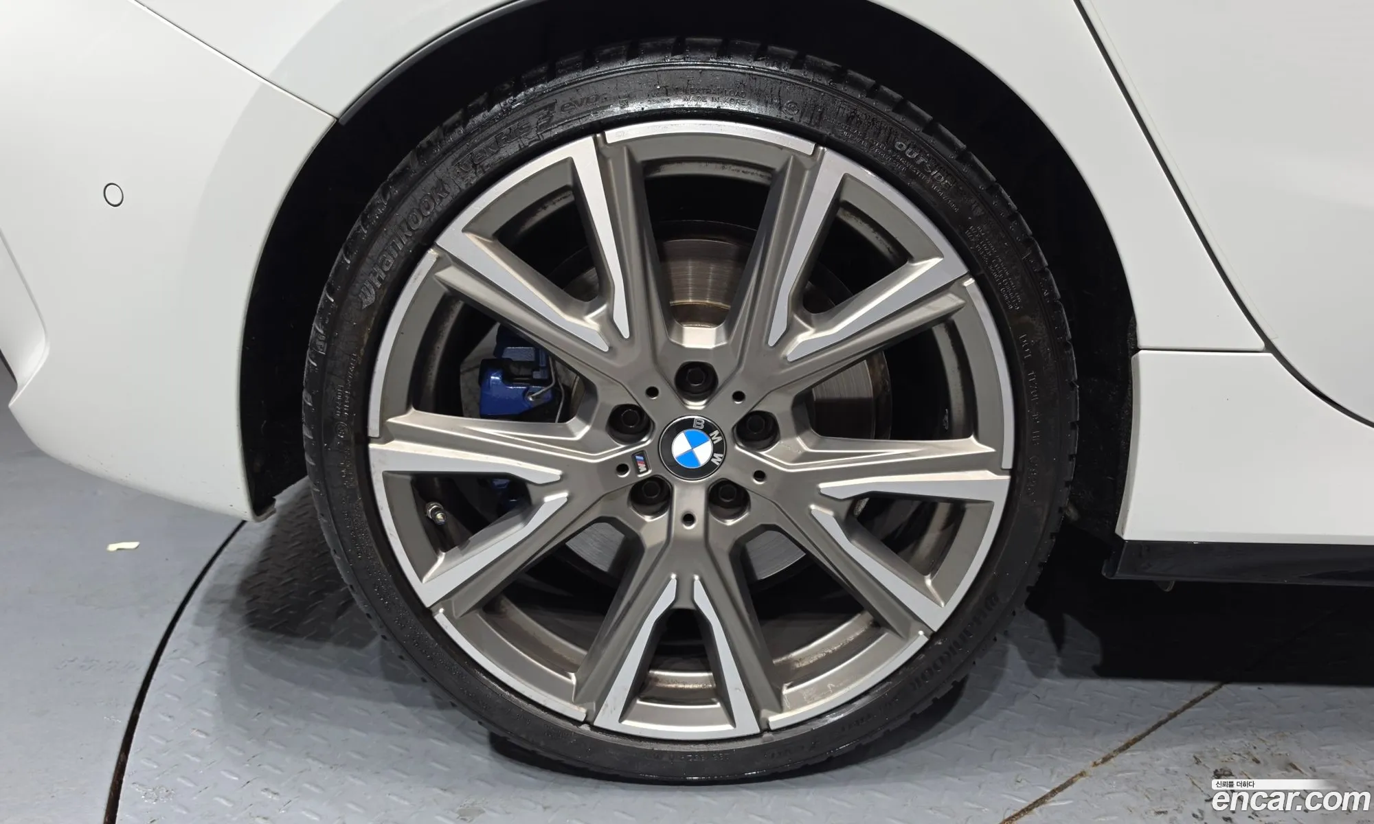BMW 1 Series 2023 — 19