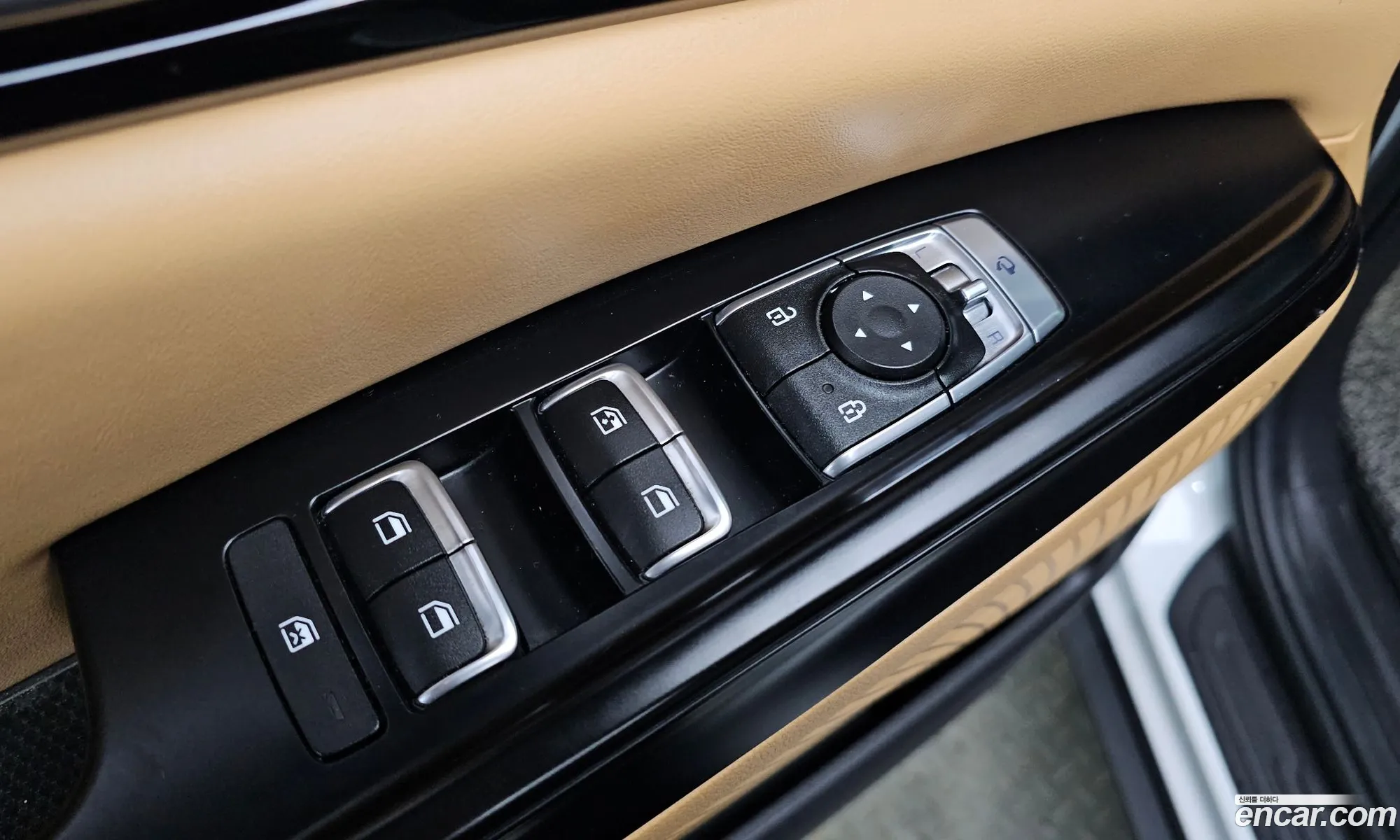 Kia Carnival 2023 — 7