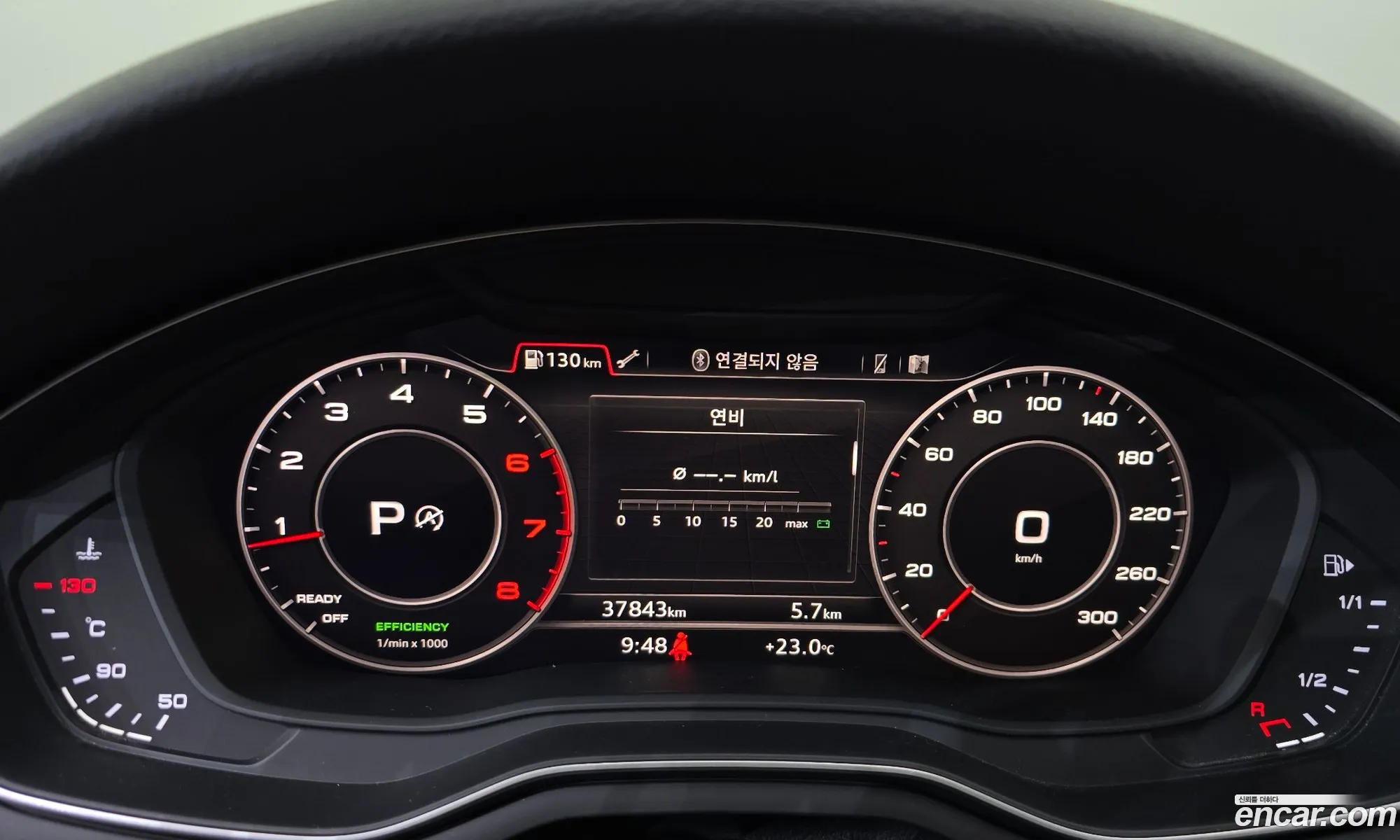 Audi A4 2019 WAUZZZF47KA122179 — 27