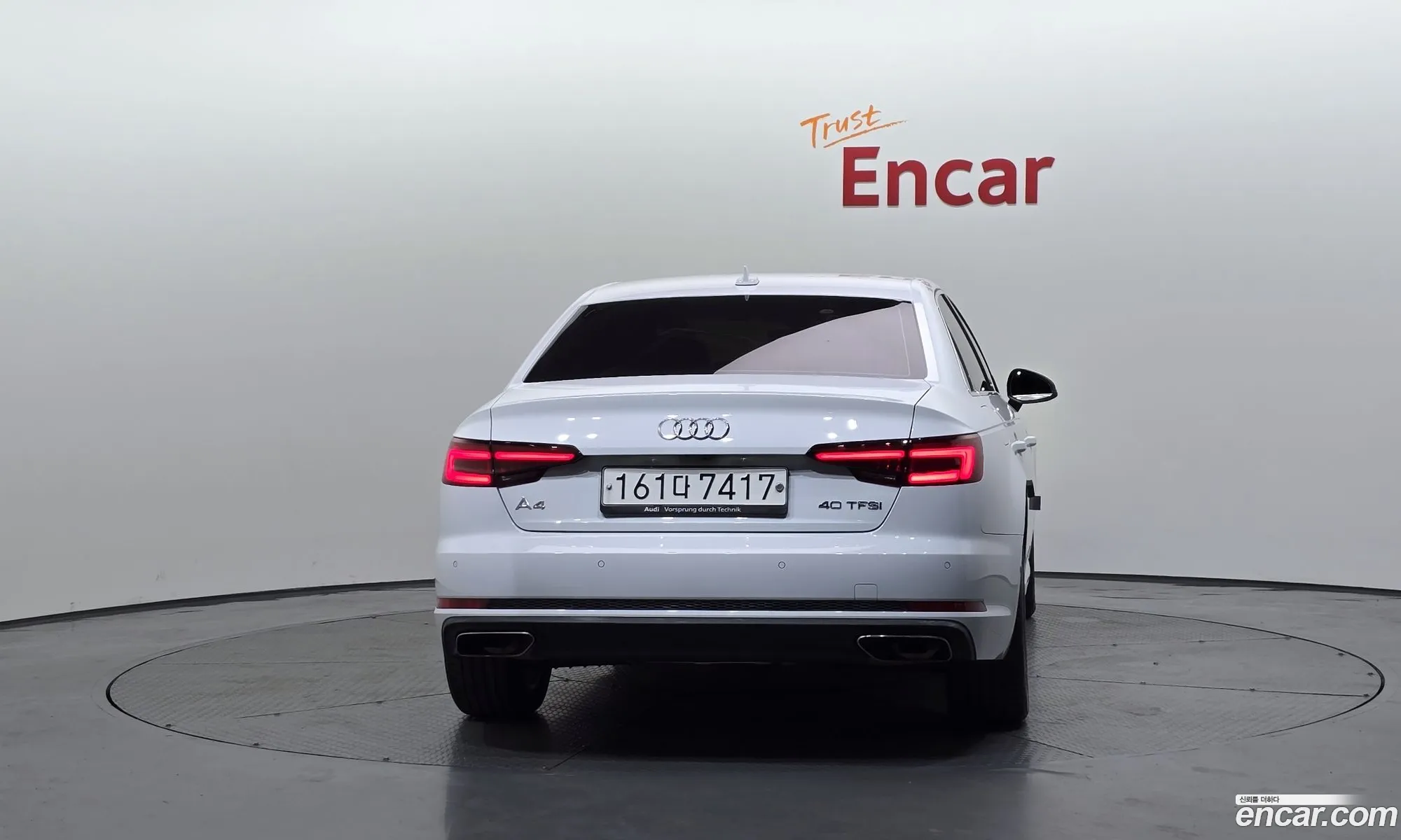 Audi A4 2019 WAUZZZF47KA122179 — 11