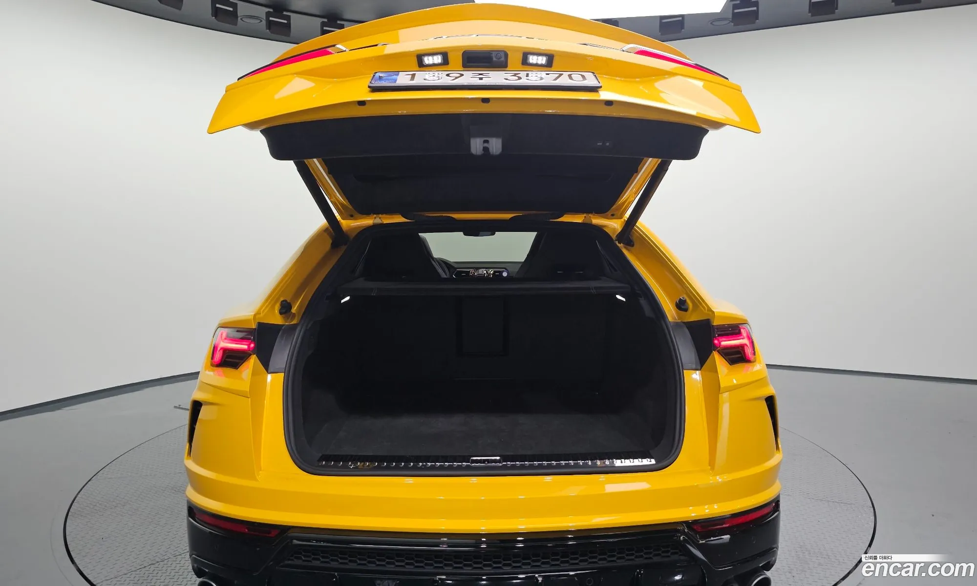 Lamborghini Urus 2022 — 19