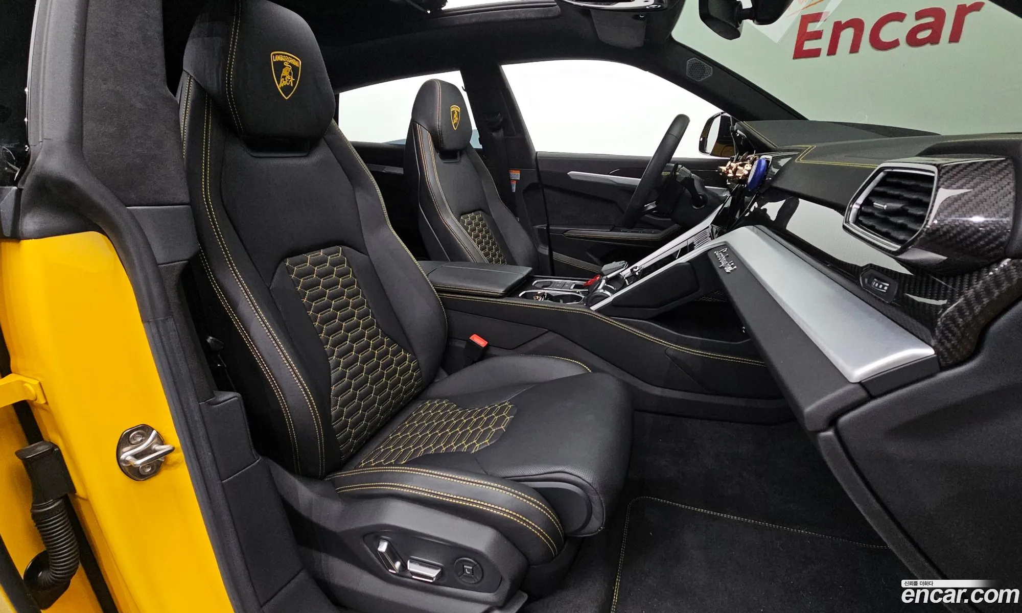 Lamborghini Urus 2022 — 8