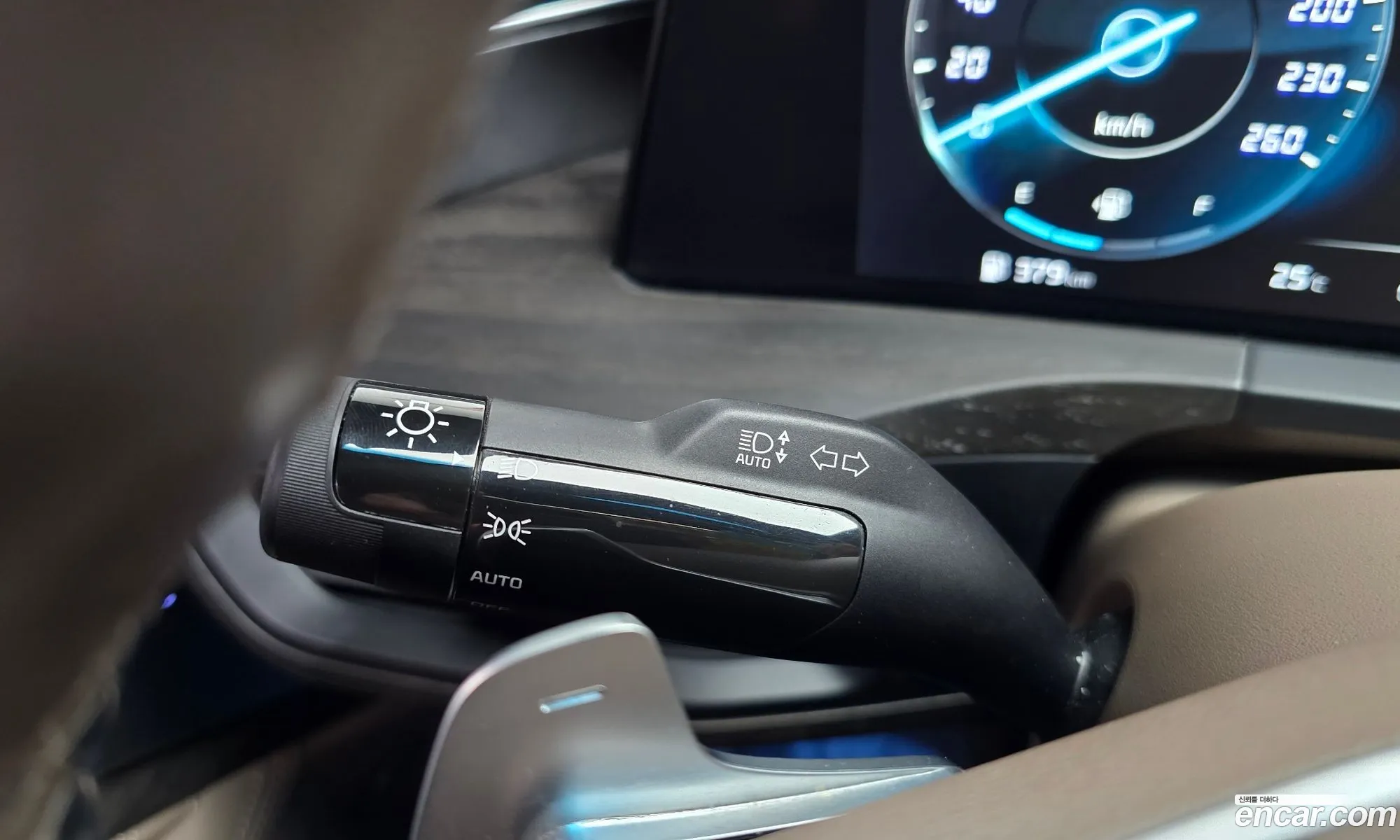 Kia K8 Hybrid 2022 — 14