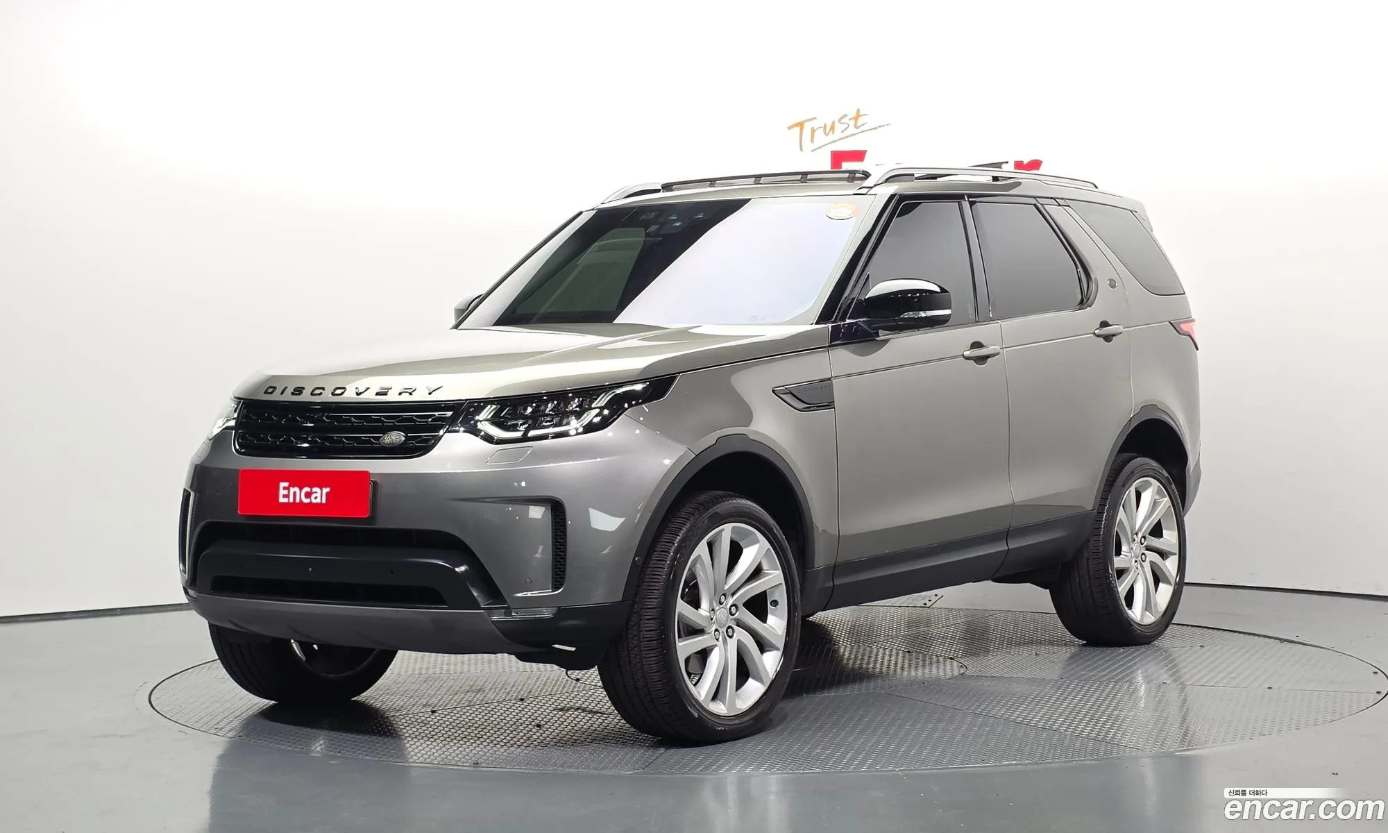 Land Rover Discovery 5 2017 SALRA2BK4HA013900 — 14