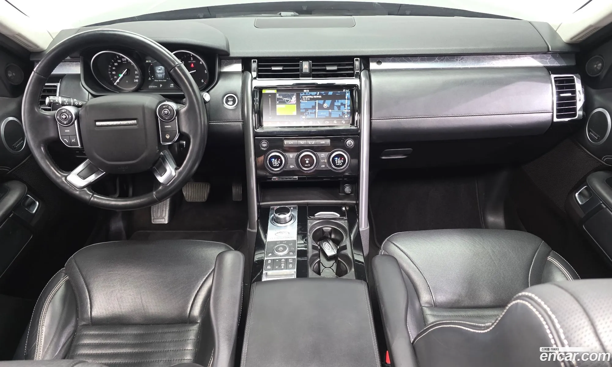 Land Rover Discovery 5 2017 SALRA2BK4HA013900 — 17