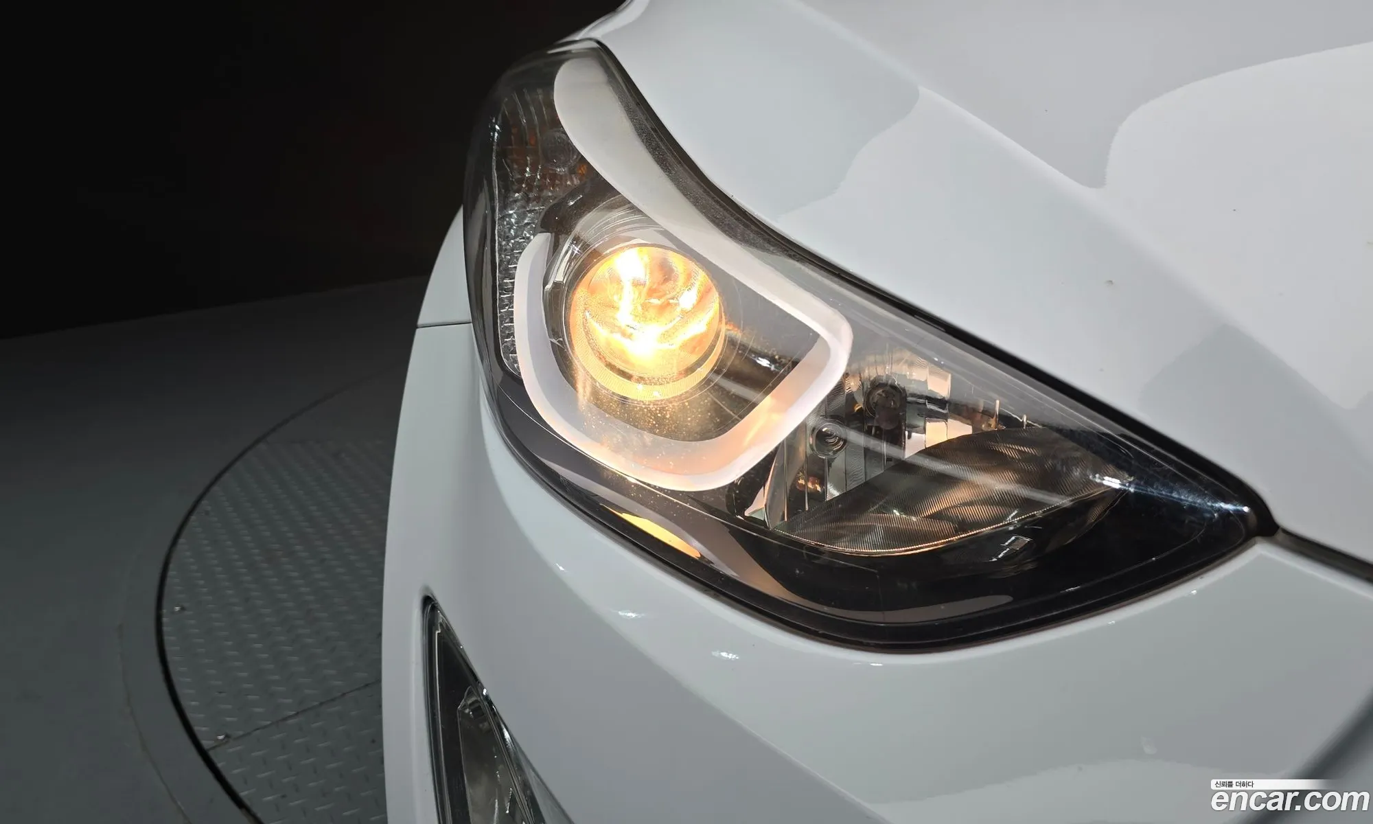 Hyundai Elantra 2014 — 28