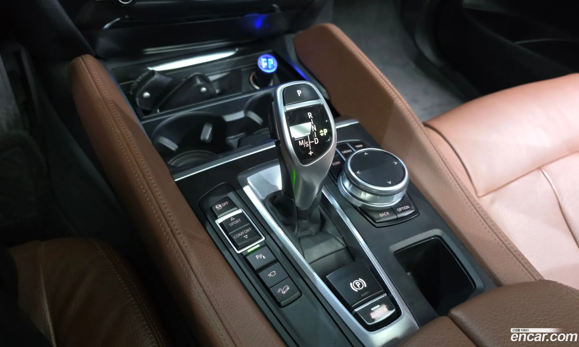 BMW X6 2017 WBAKV2108HQV38832 — 10