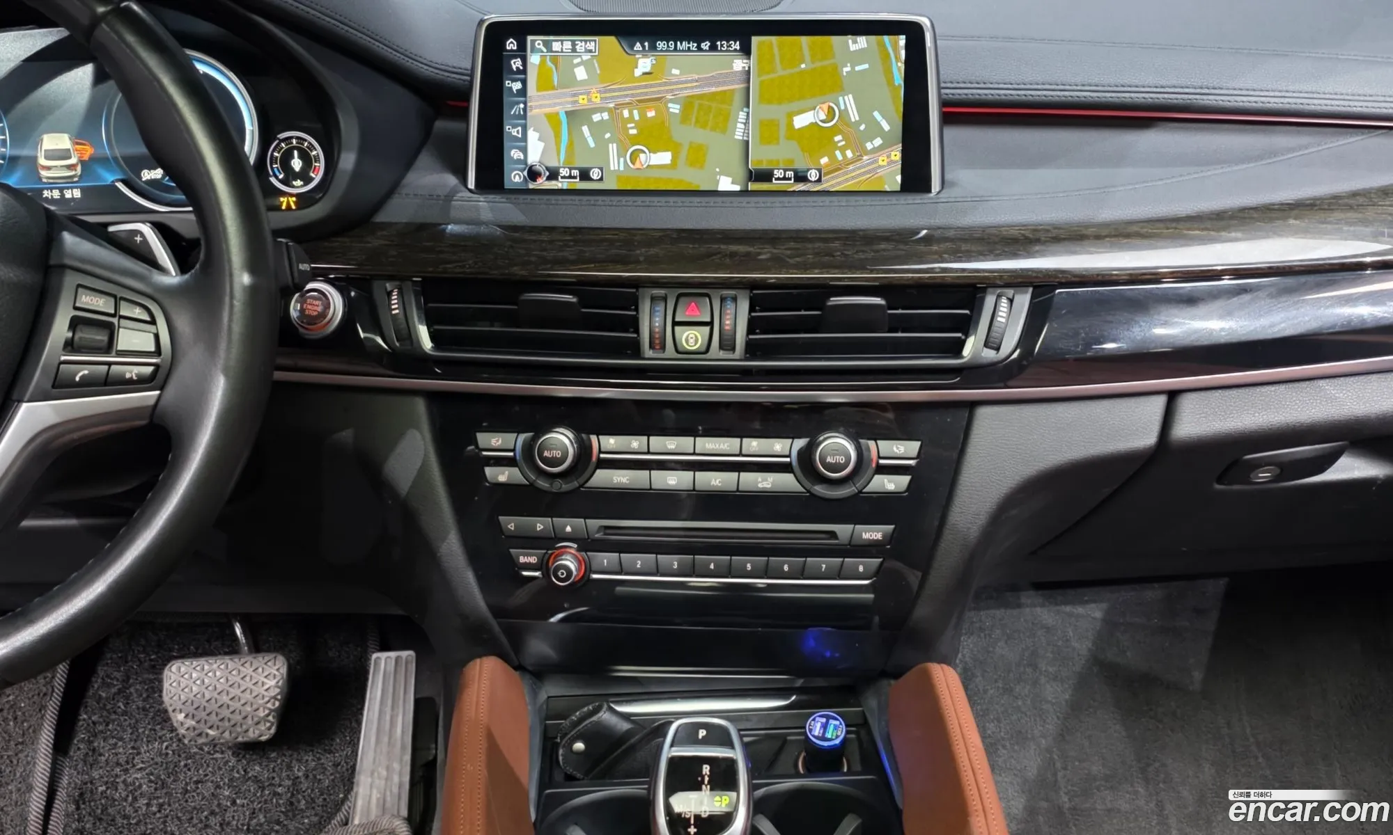 BMW X6 2017 WBAKV2108HQV38832 — 7