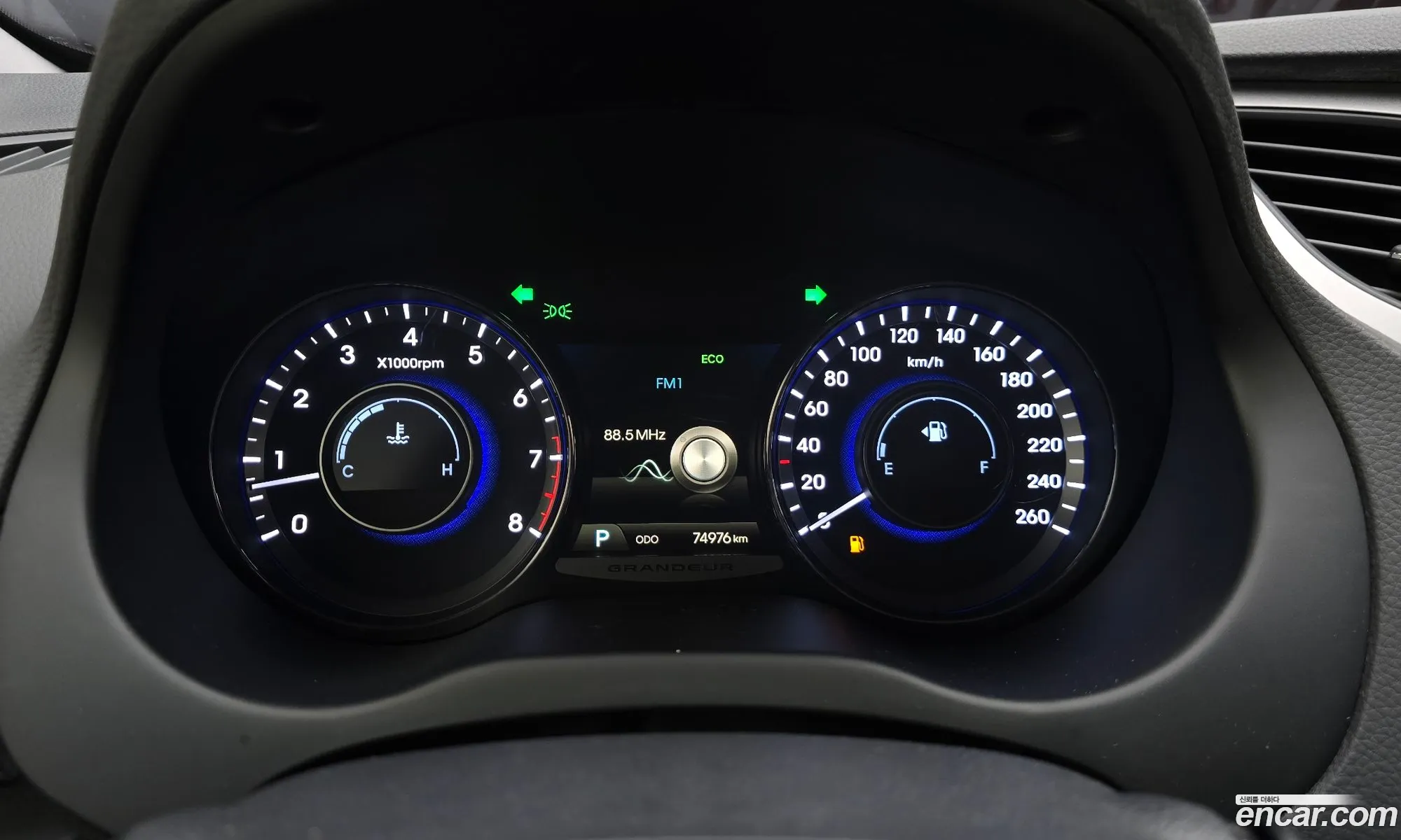 Hyundai Grandeur HG 2012 — 25
