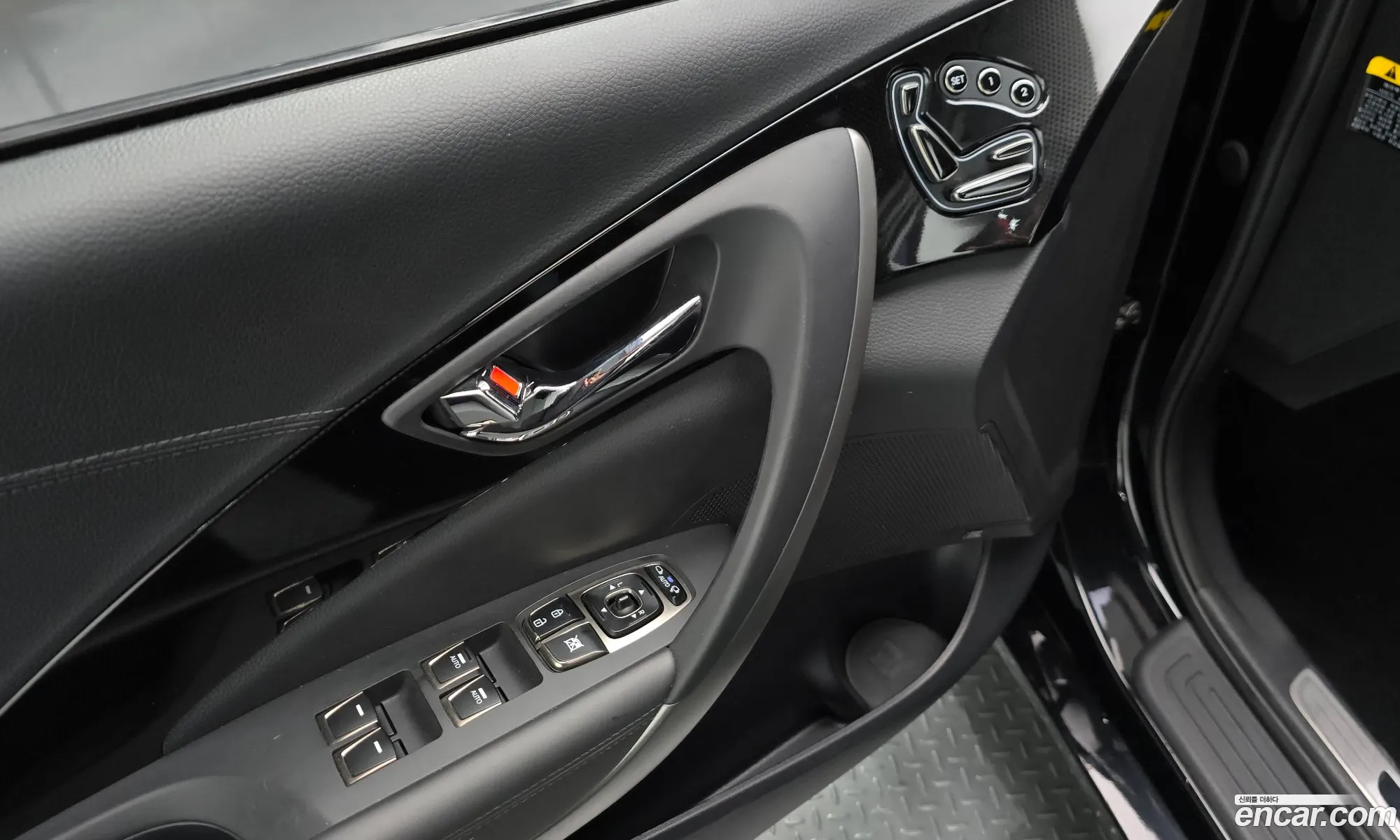 Hyundai Grandeur HG 2012 — 11