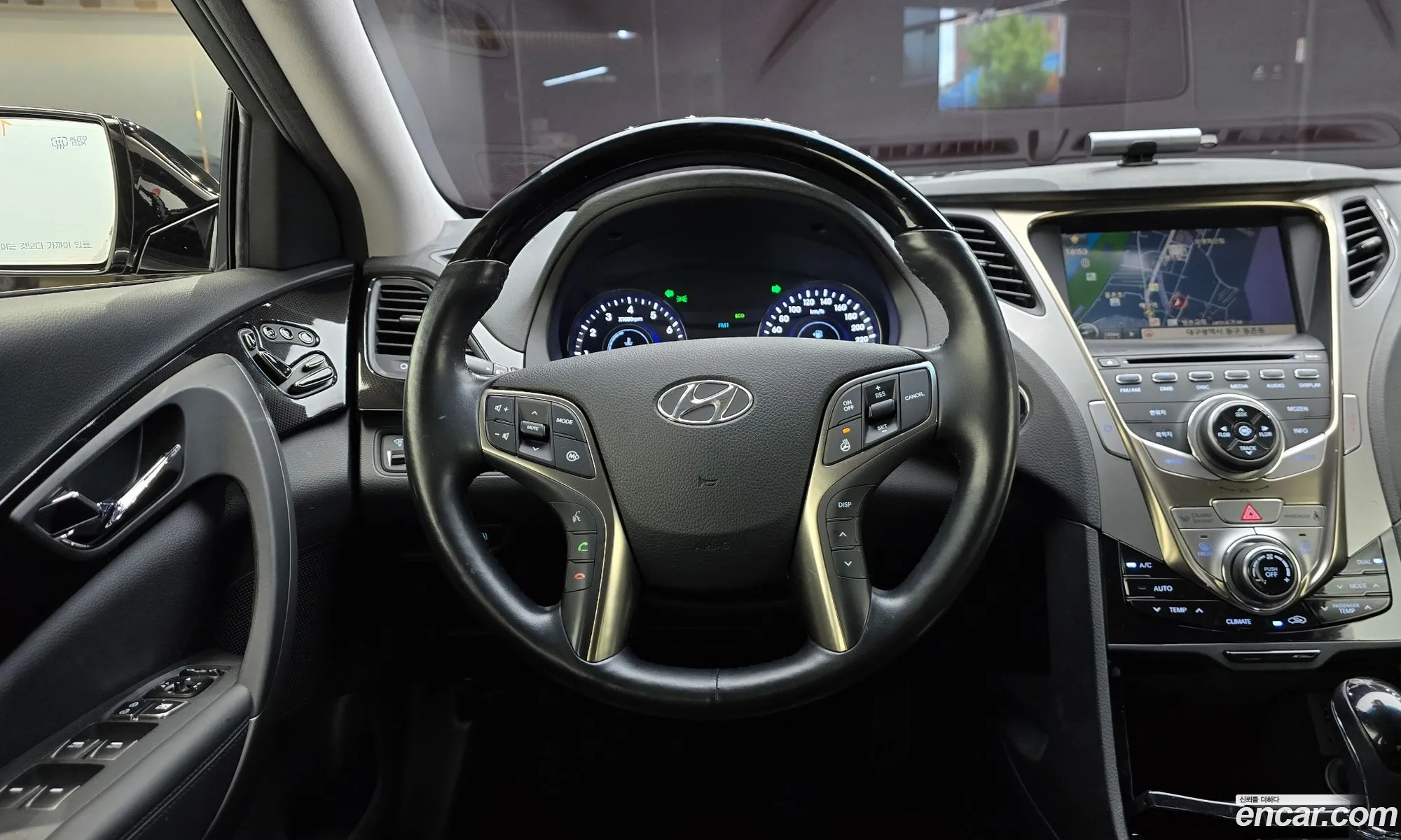Hyundai Grandeur HG 2012 — 13