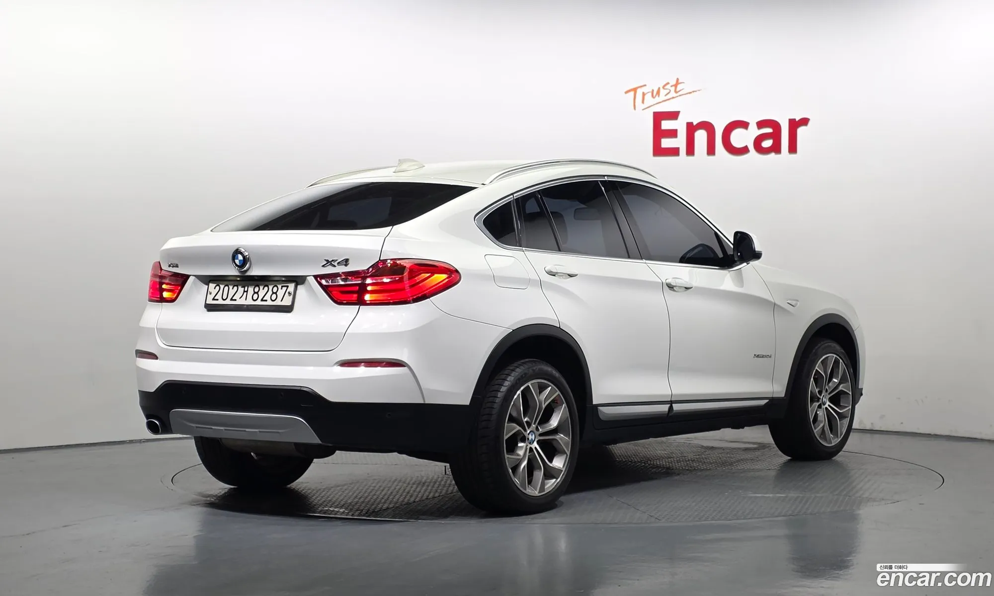 BMW X4 2015 — 11