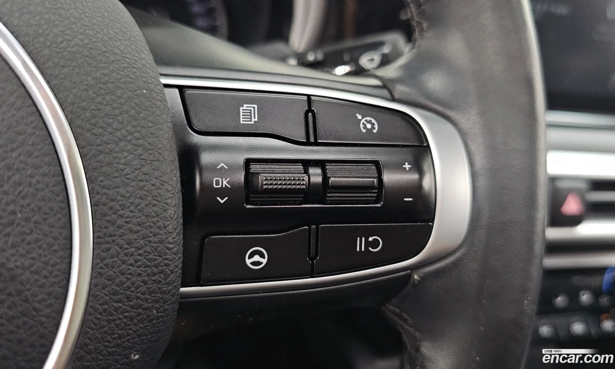 Kia K5 2020 — 4
