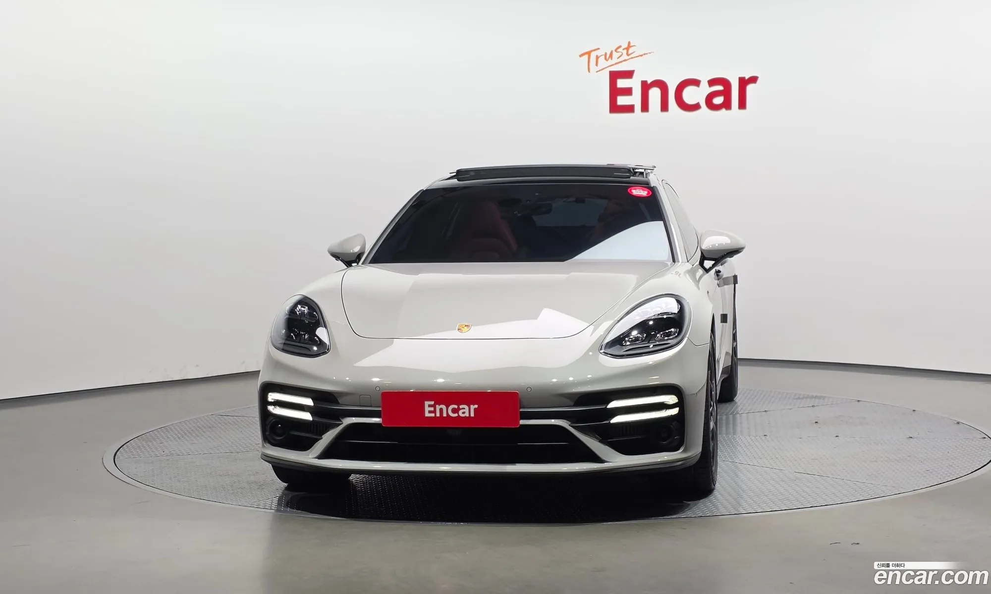 Porsche Panamera 2023 — 3