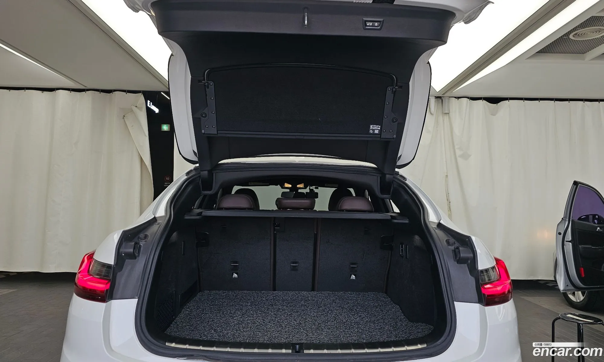 BMW X4 2018 WBAVJ1109KLF58969 — 12