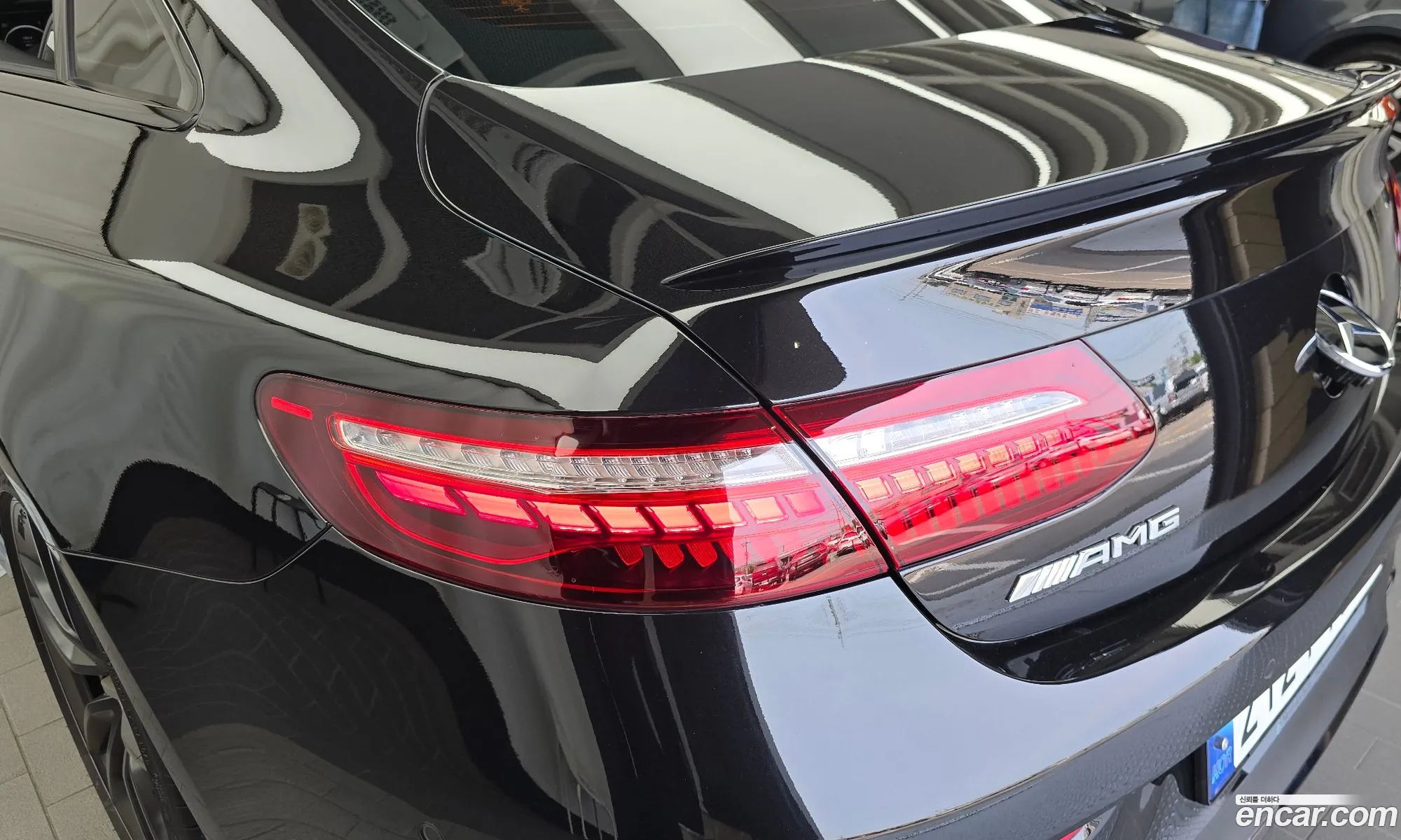 Mercedes-Benz E-Class W213 2023 — 33