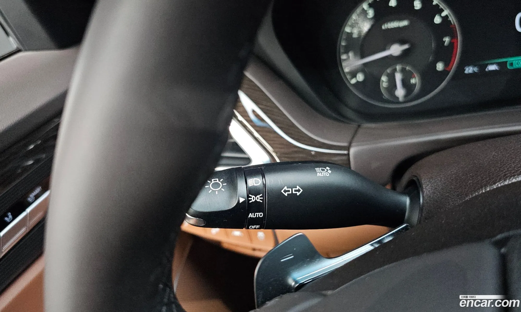 Genesis G90 2019 — 22