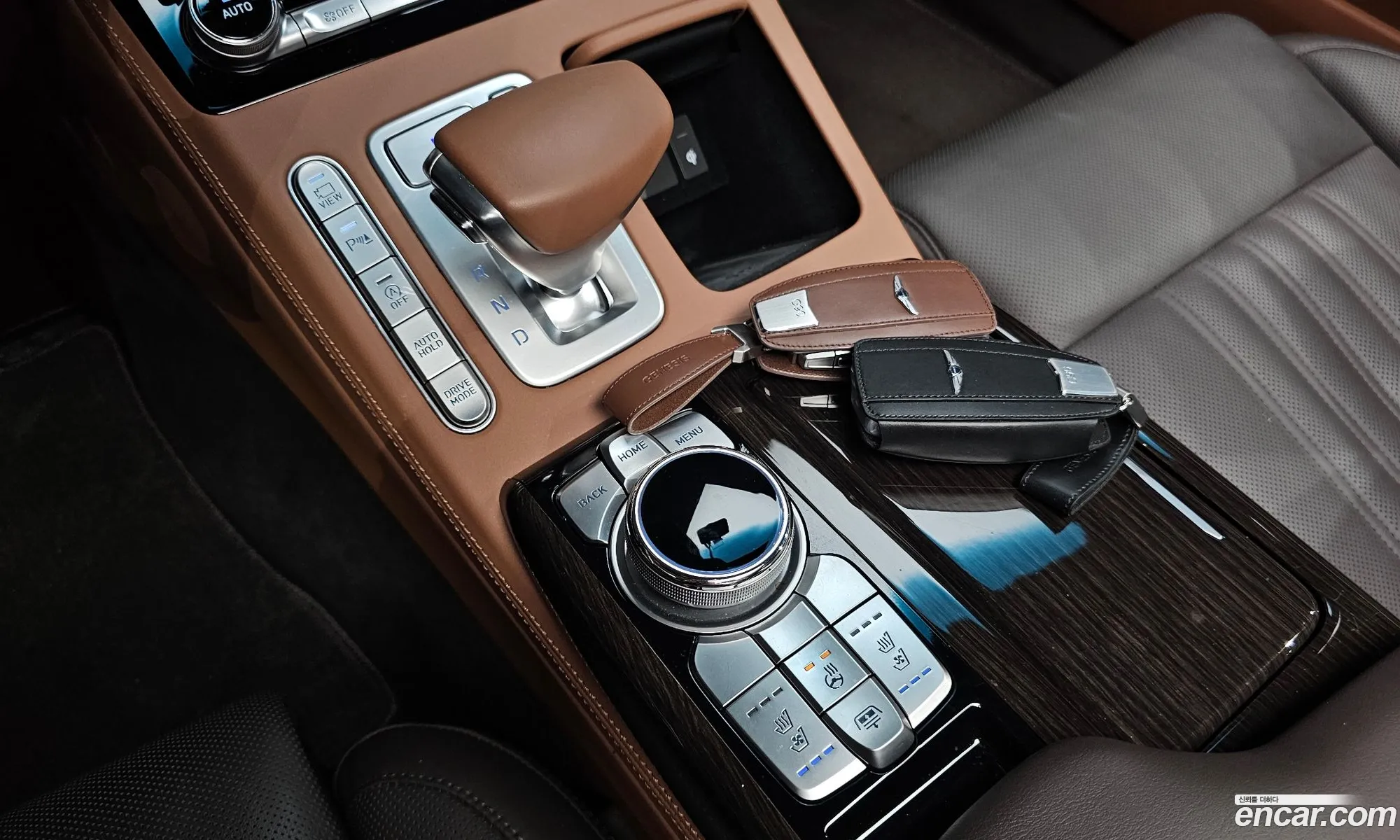 Genesis G90 2019 — 21