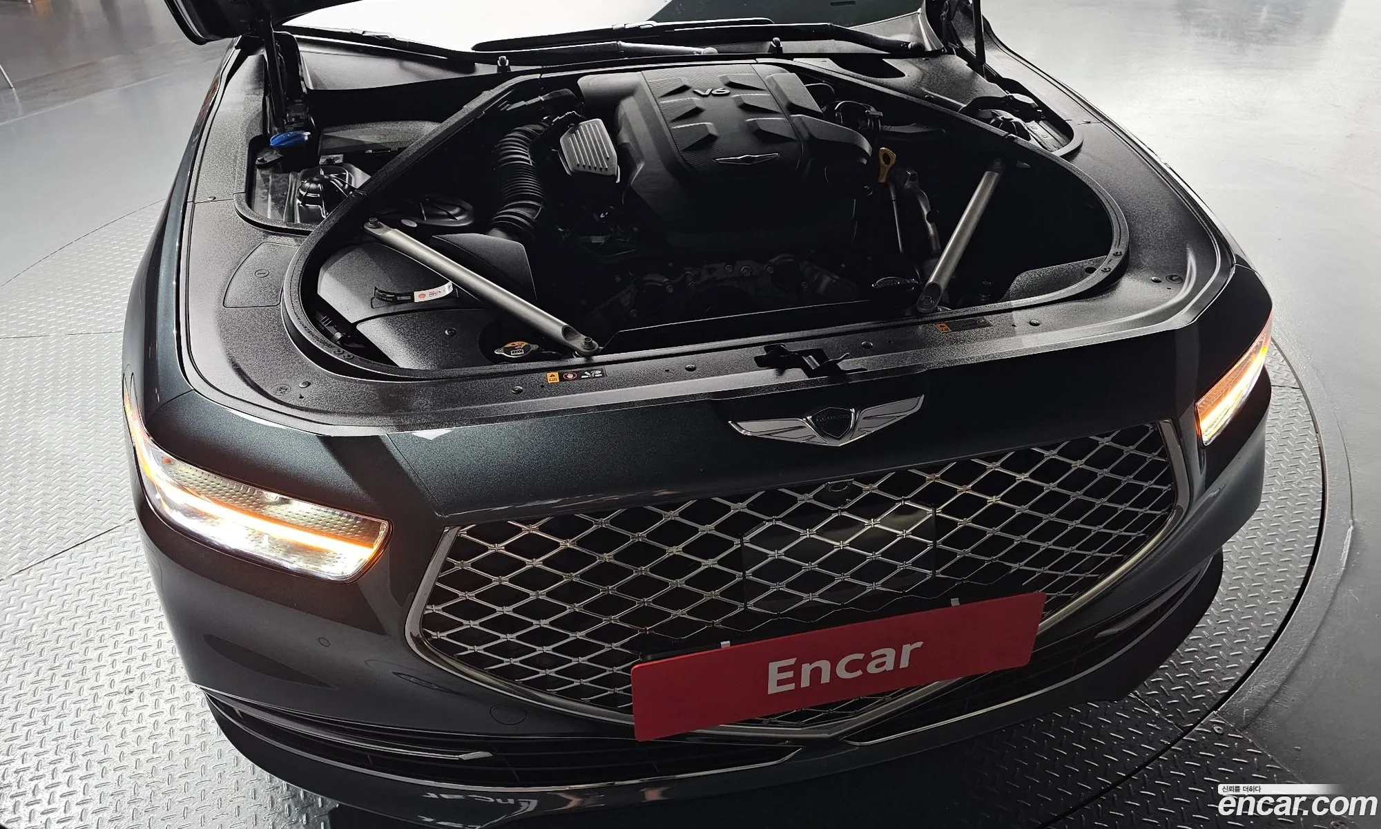 Genesis G90 2019 — 27