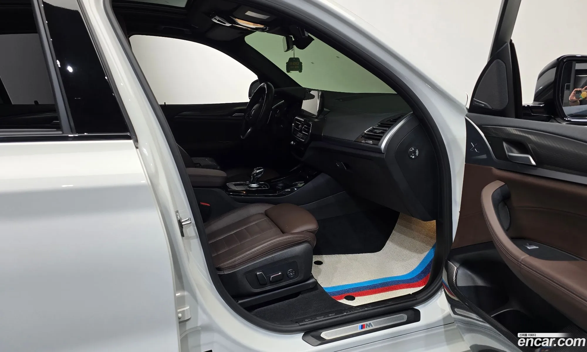 BMW X3 2024 WBA31DP08R9W07731 — 24