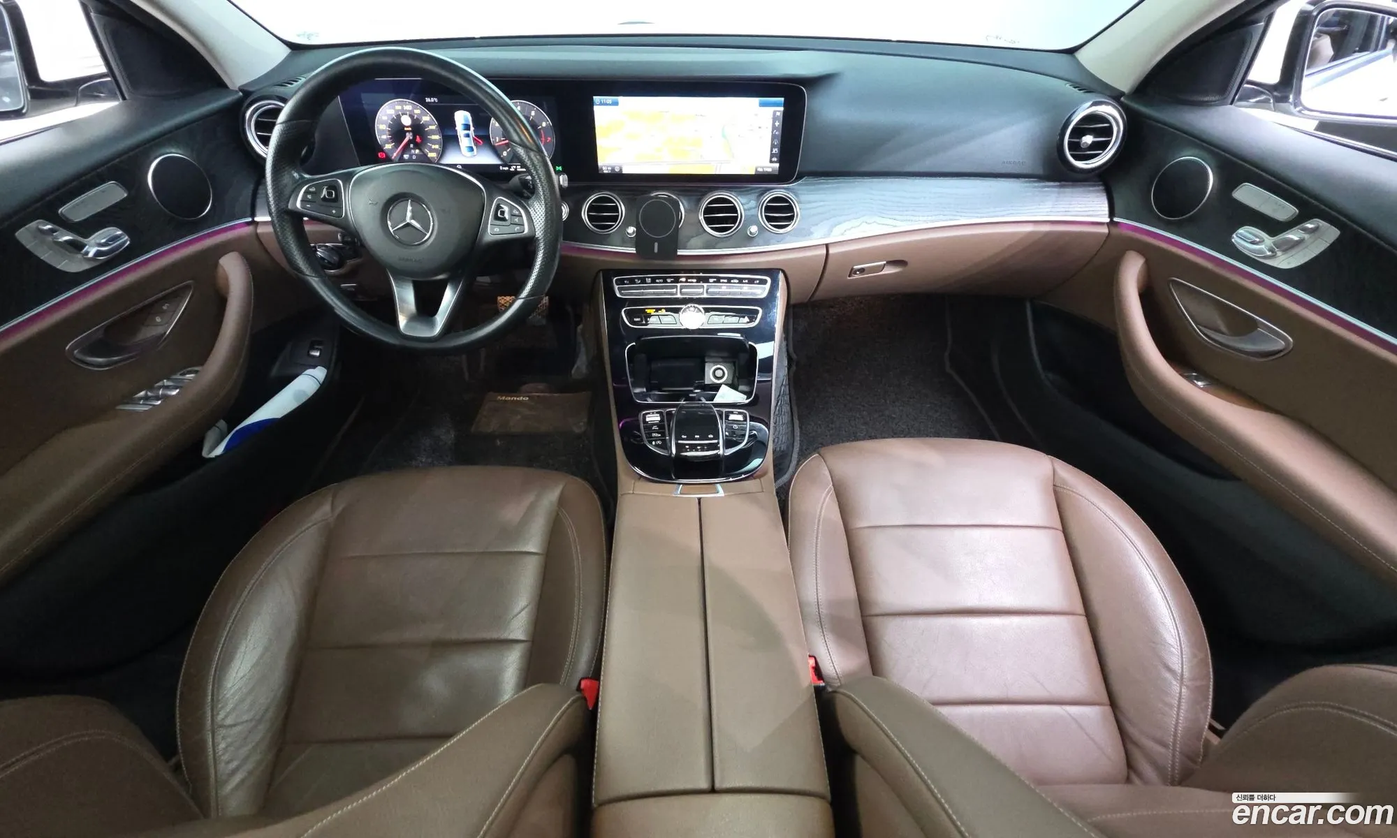 Mercedes-Benz E-Class W213 2016 WDDZF4KB1HA014190 — 16