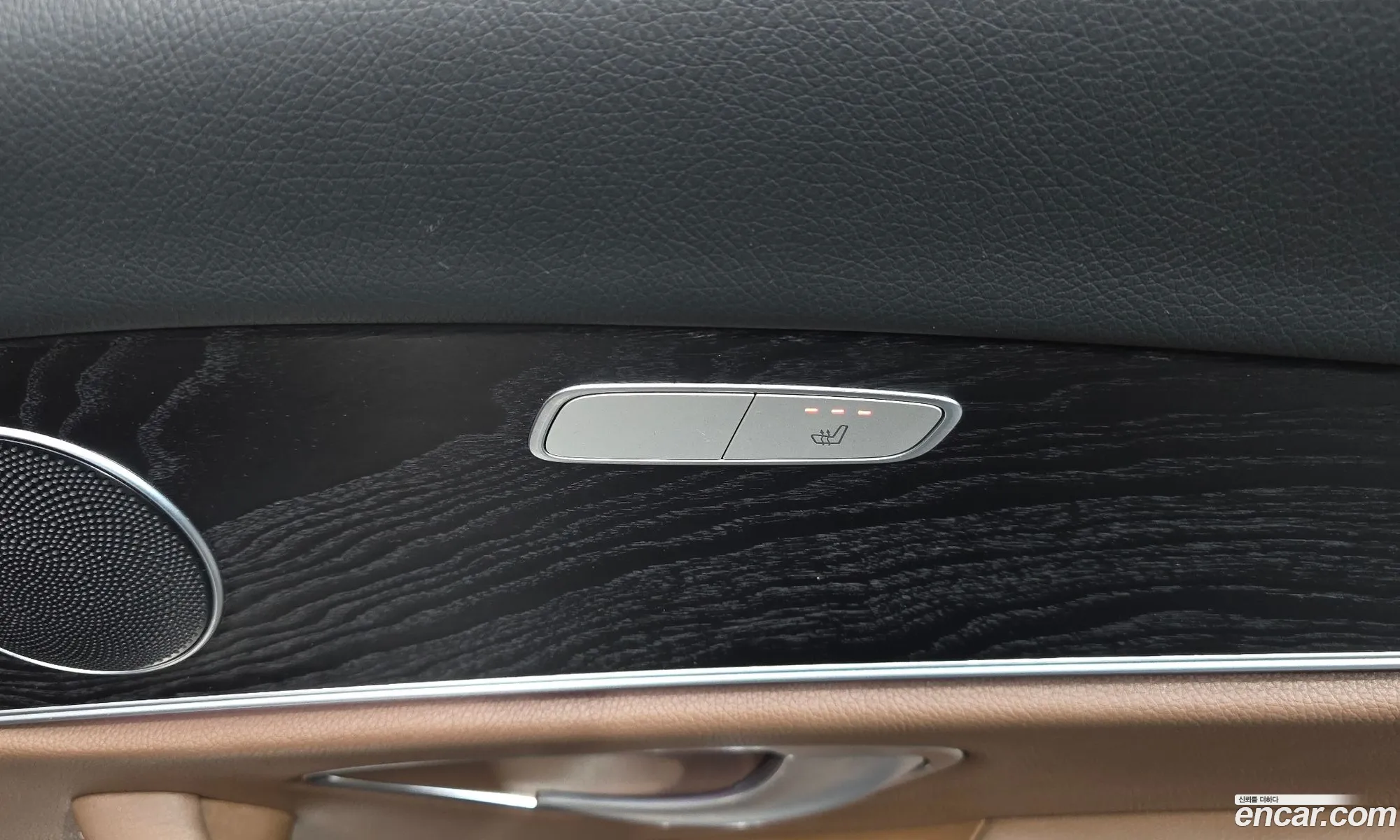 Mercedes-Benz E-Class W213 2016 WDDZF4KB1HA014190 — 11