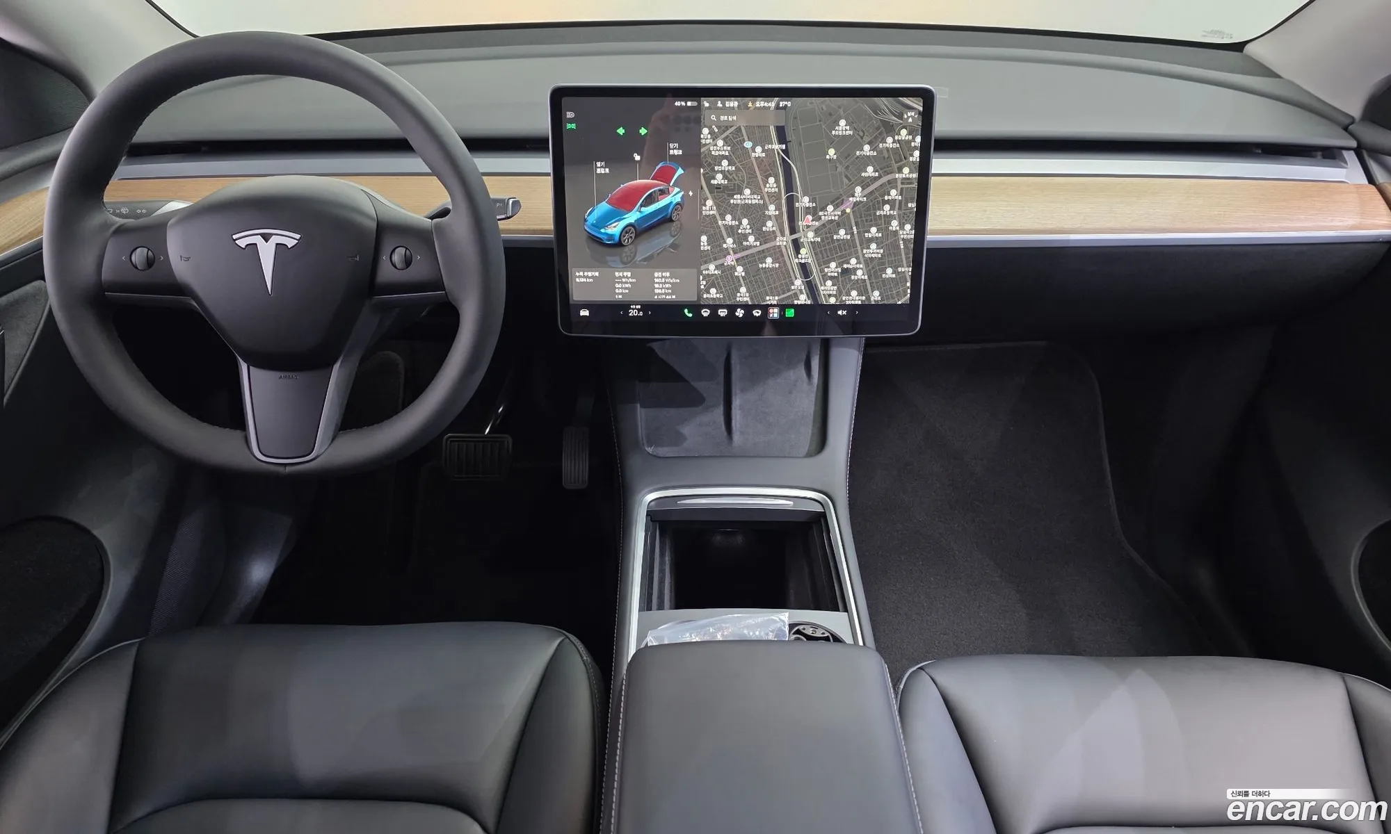 Tesla Model Y 2024 — 29