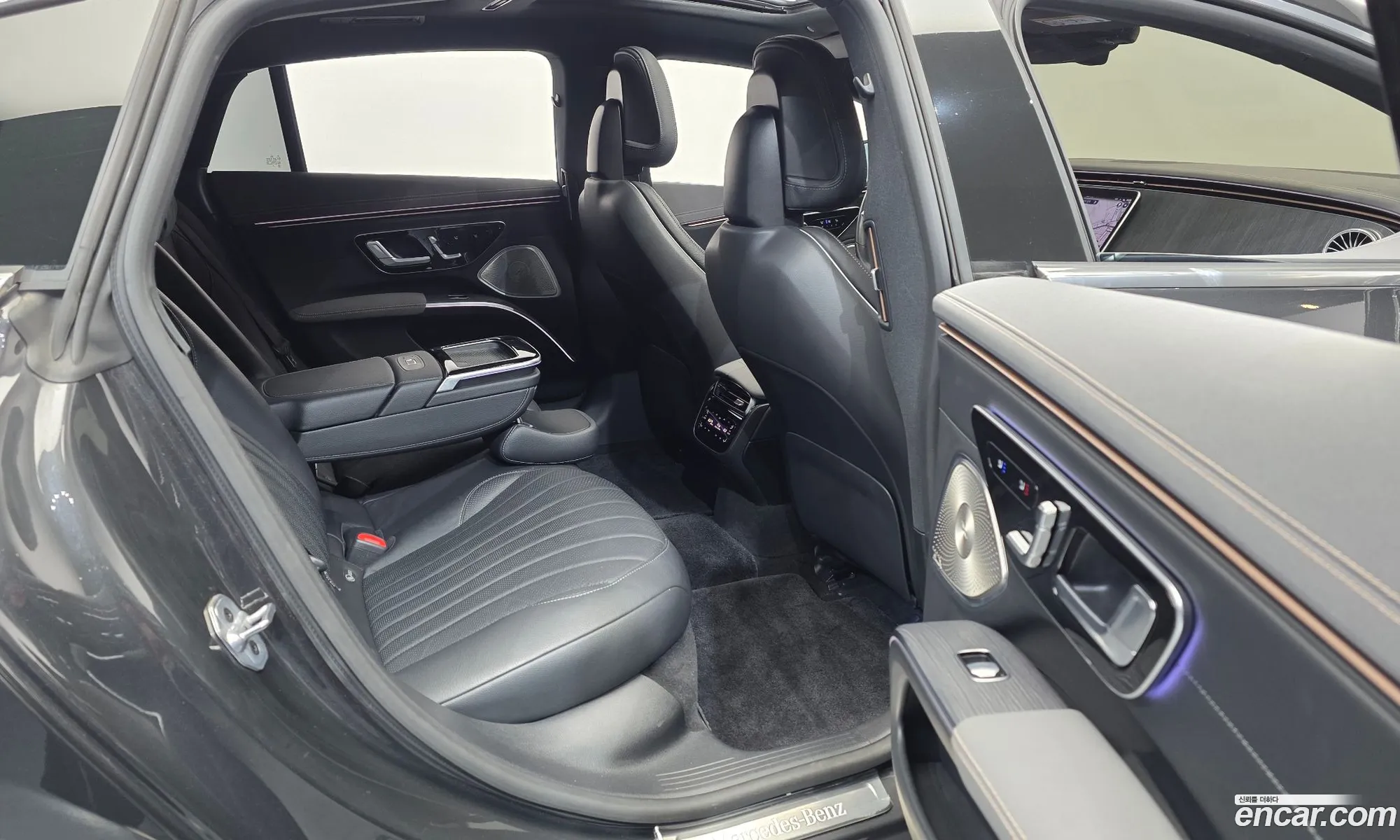 Mercedes-Benz EQS V297 2022 — 15