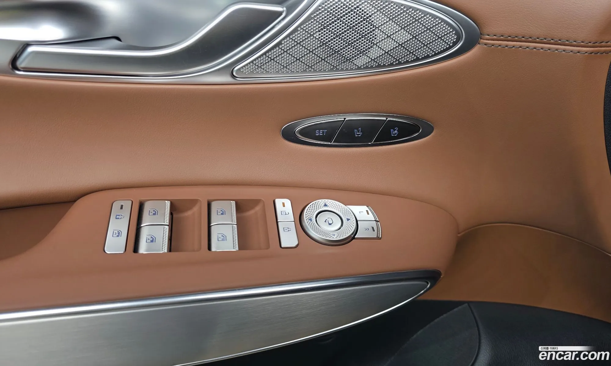 Genesis GV70 2024 — 13