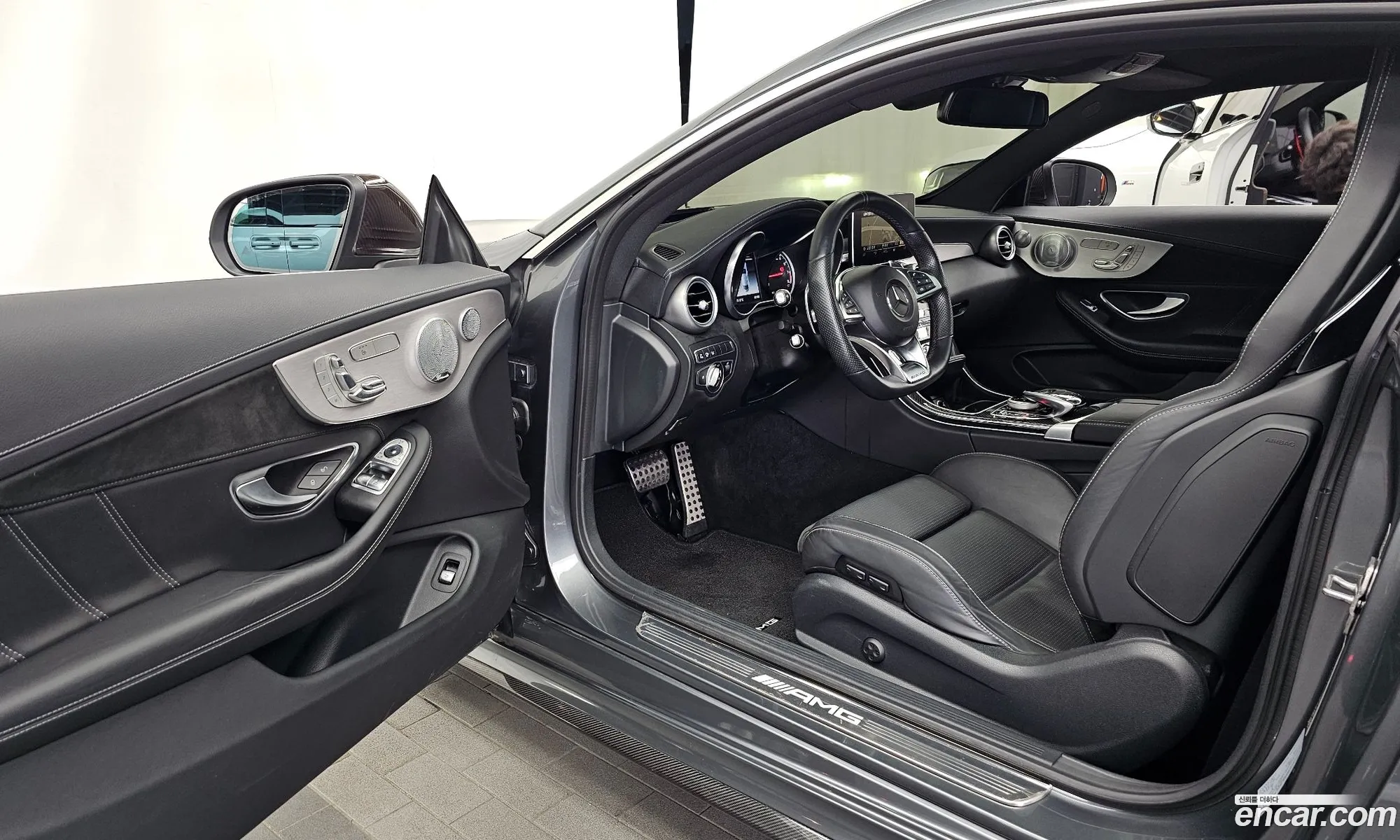 Mercedes-Benz C-Class W205 2018 — 11