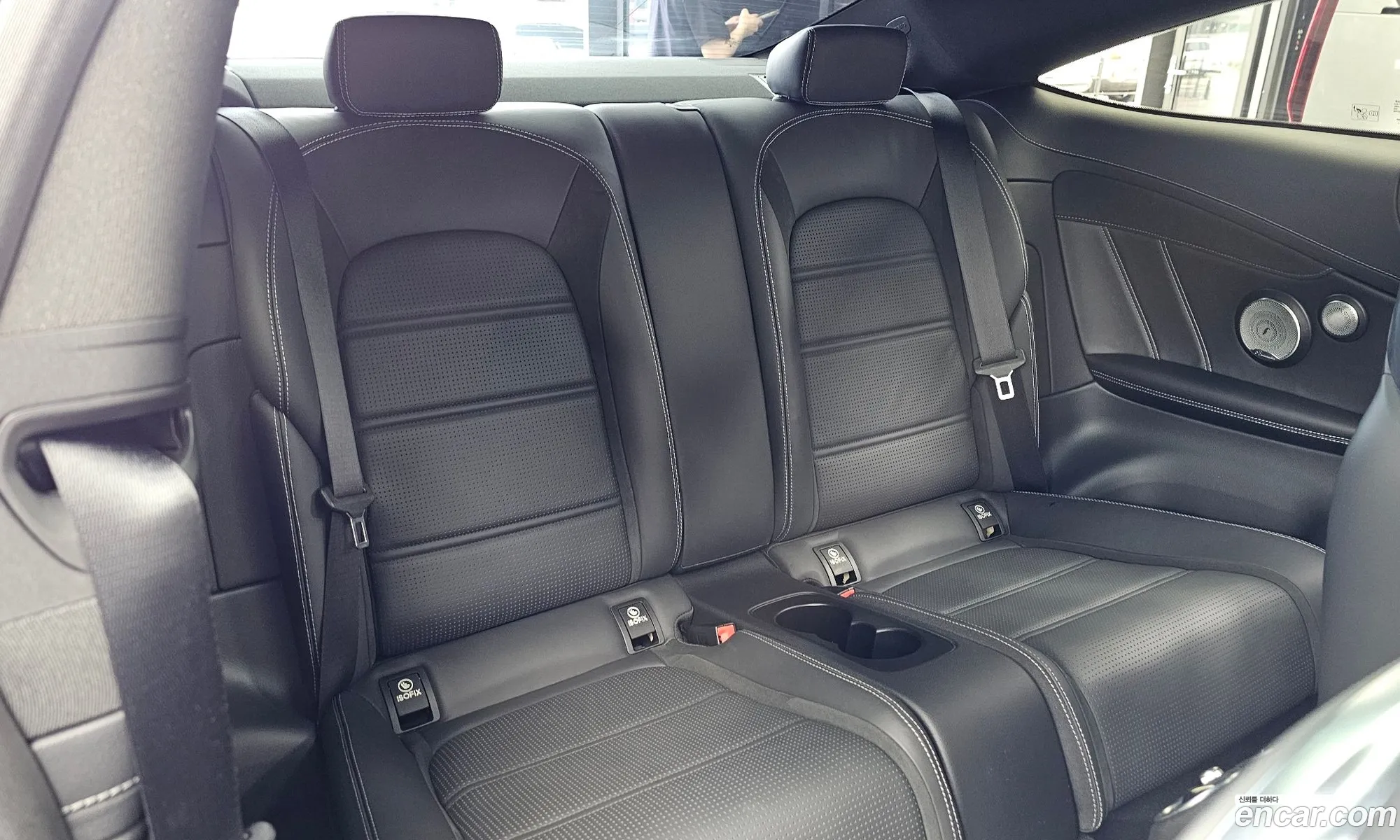 Mercedes-Benz C-Class W205 2018 — 17