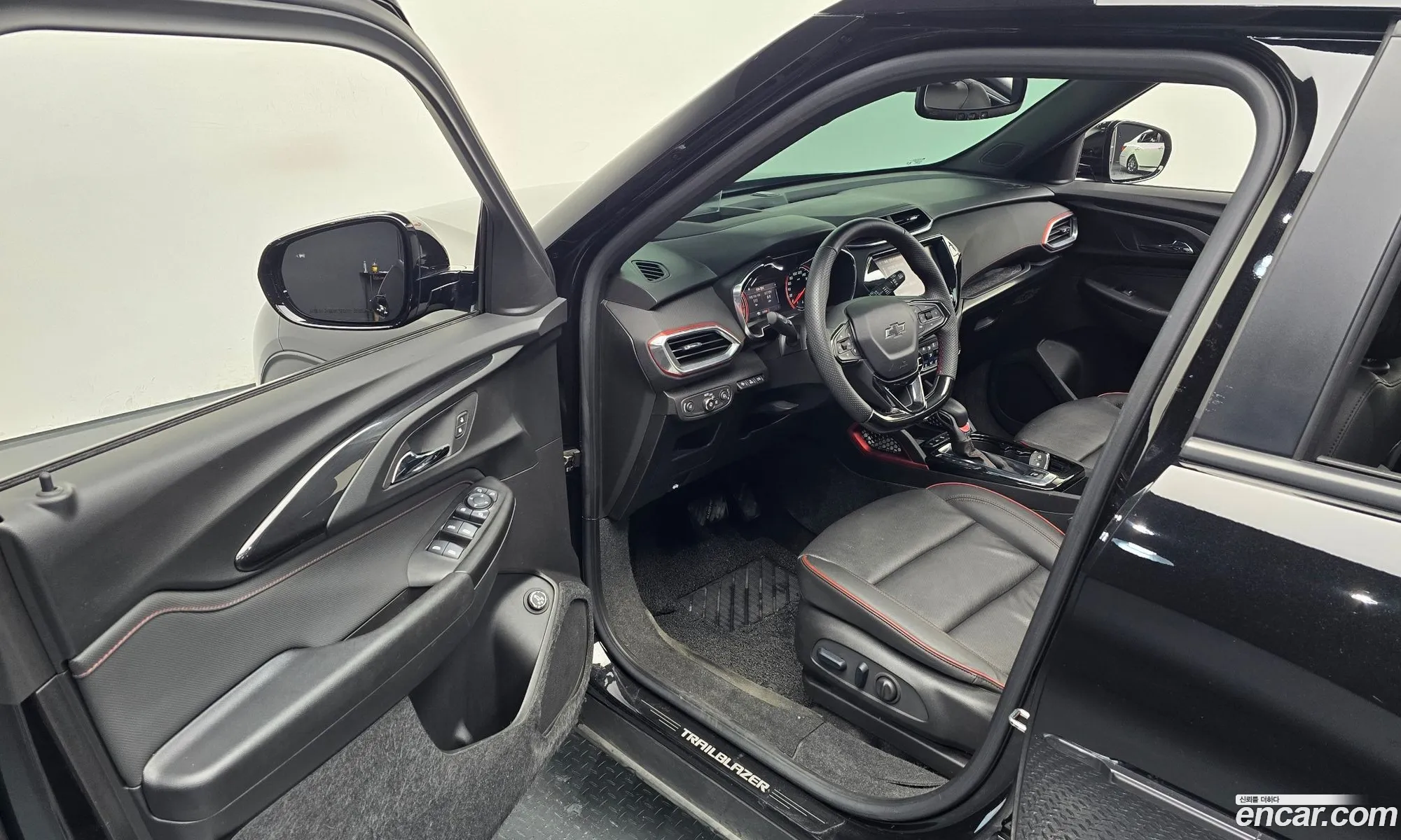 Chevrolet (GM Daewoo) Trailblazer 2023 — 14