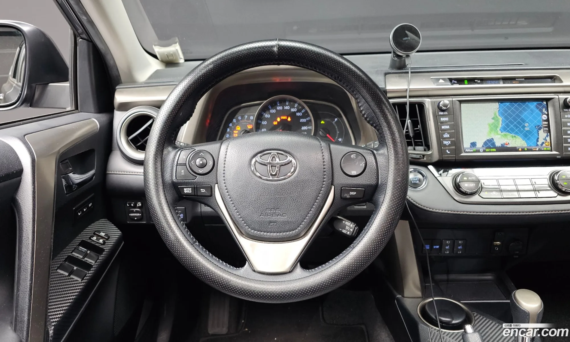 Toyota RAV4 2013 JTMDFREV4DD038273 — 10