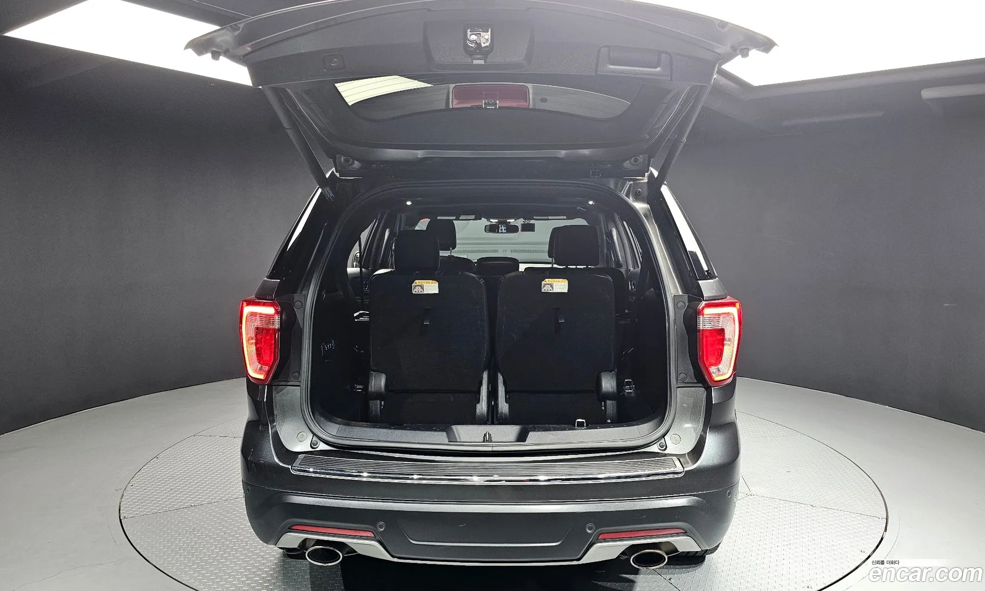 Ford Explorer 2019 1FM5K8FH5KGA56064 — 8