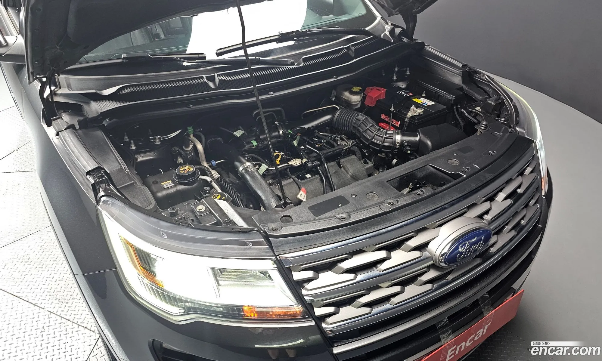 Ford Explorer 2019 1FM5K8FH5KGA56064 — 9