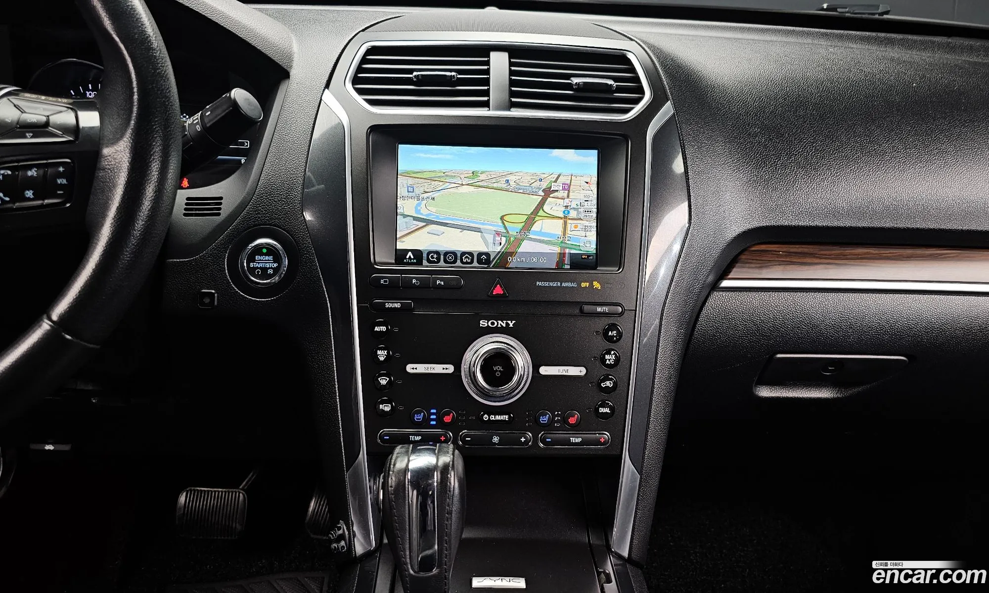 Ford Explorer 2019 1FM5K8FH5KGA56064 — 21