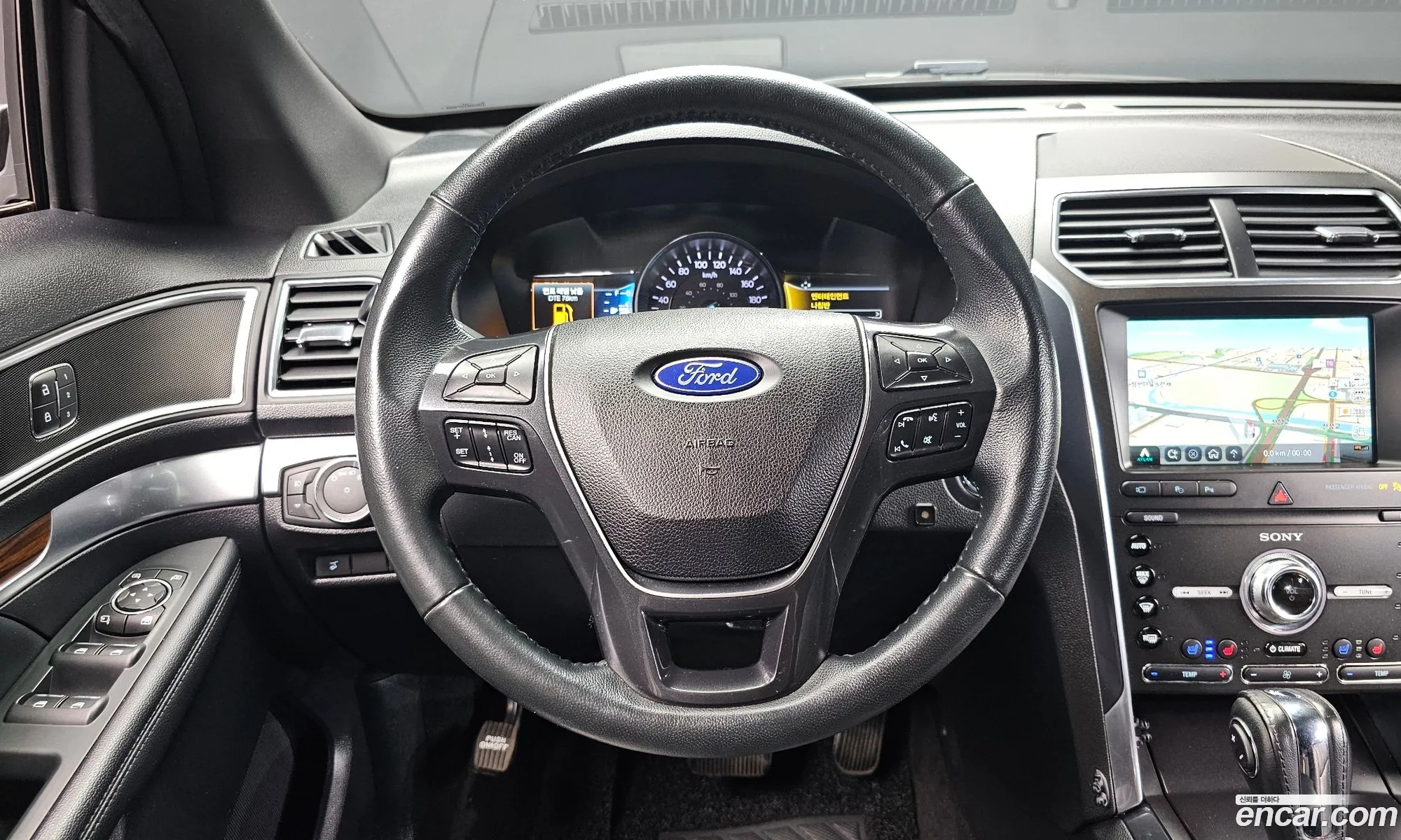 Ford Explorer 2019 1FM5K8FH5KGA56064 — 33