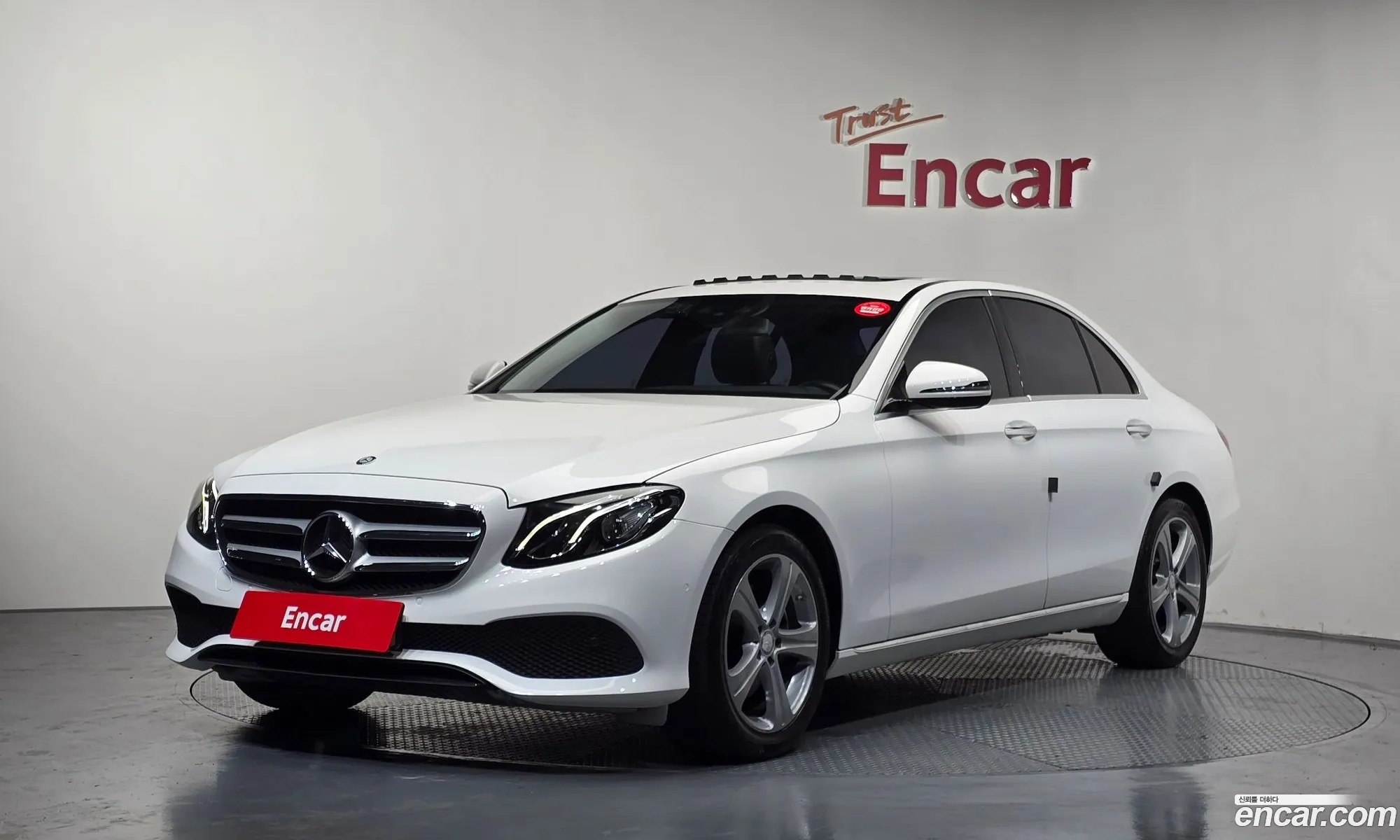 Mercedes-Benz E-Class W213 2016 WDDZF4CB4HA115254 — 19