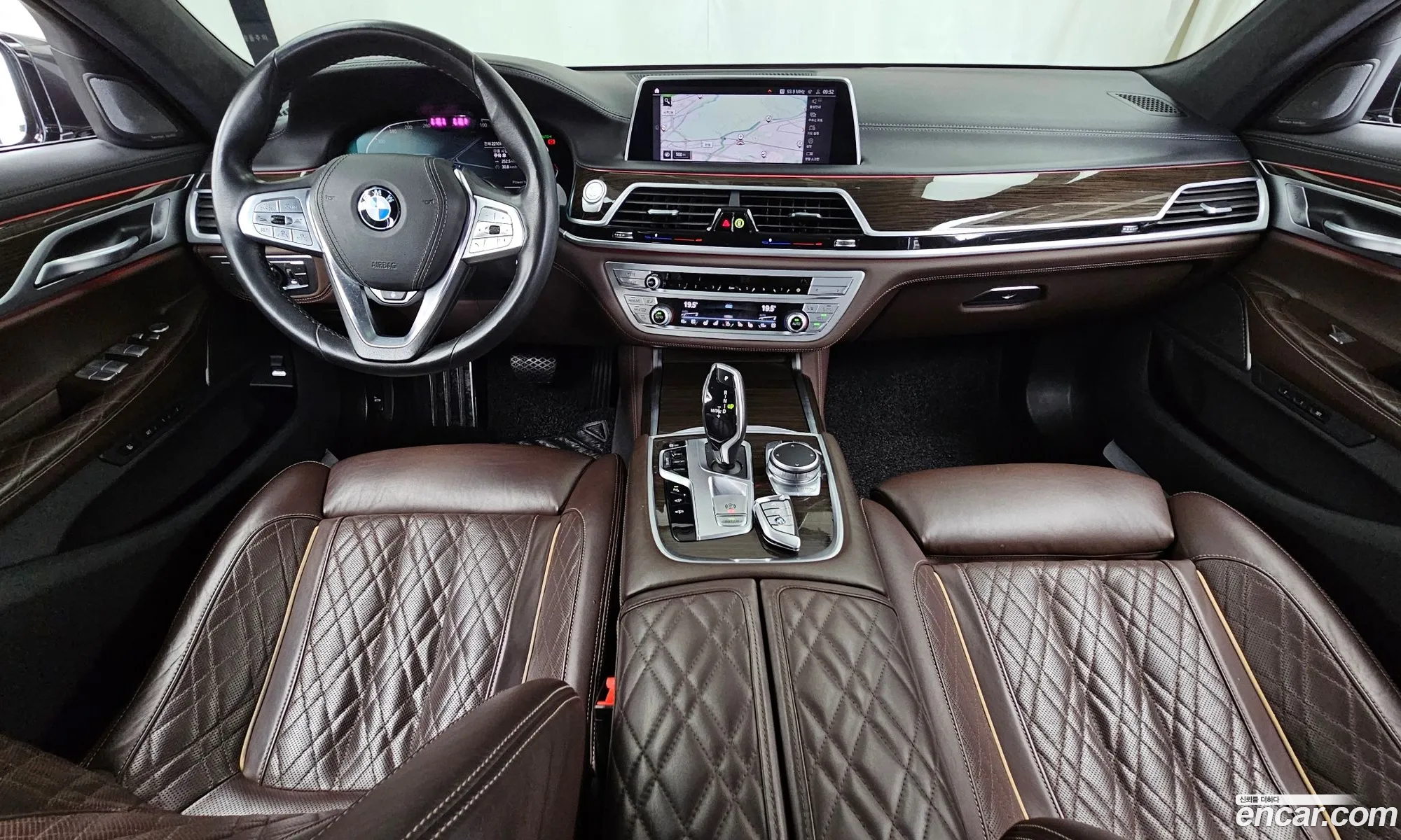 BMW 7 Series 2020 WBA7B8103MCF16475 — 16