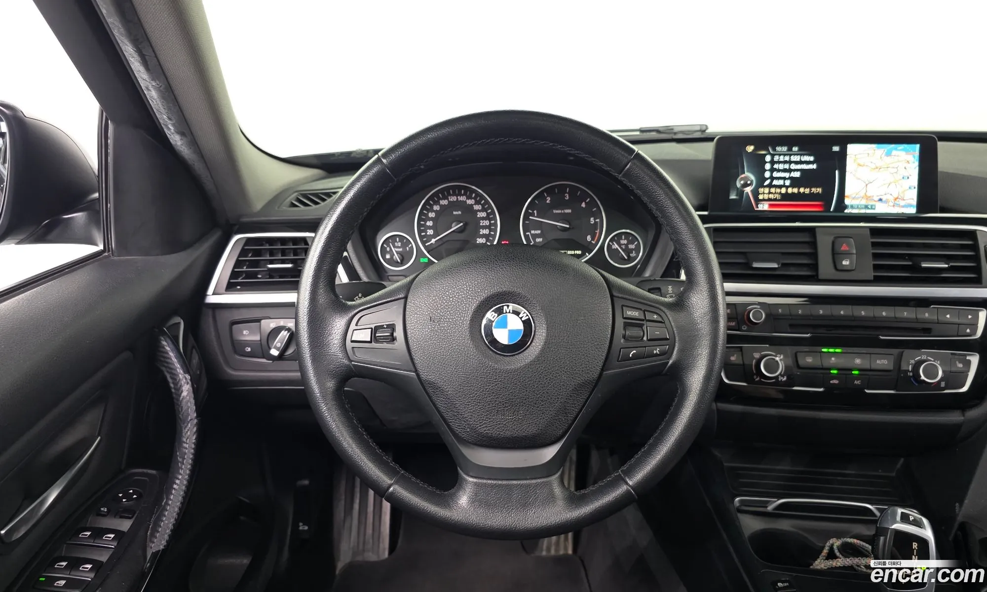 BMW 3 Series 2015 WBA8D1101GK655310 — 3