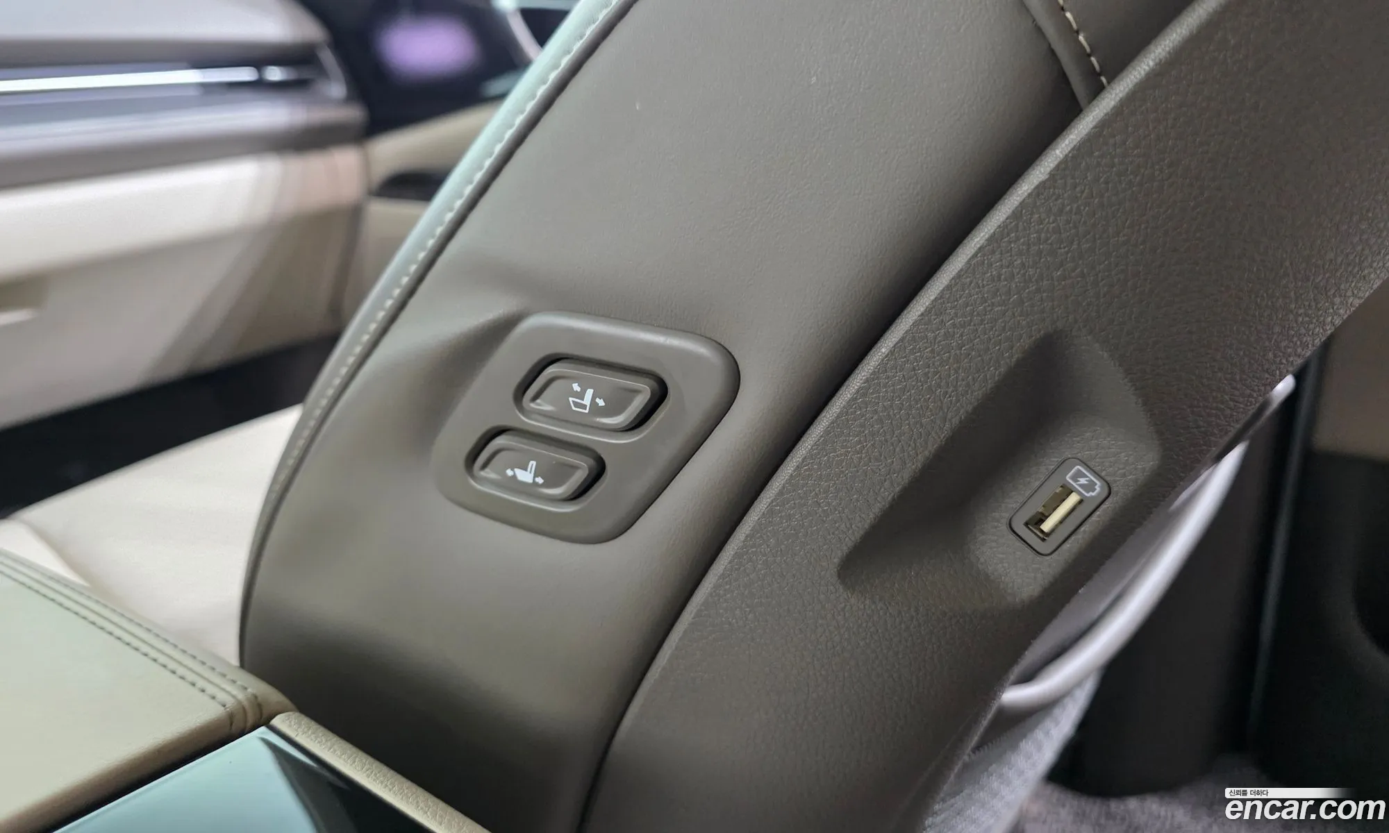 Kia Carnival 2020 KNANE81BBMS029854 — 15