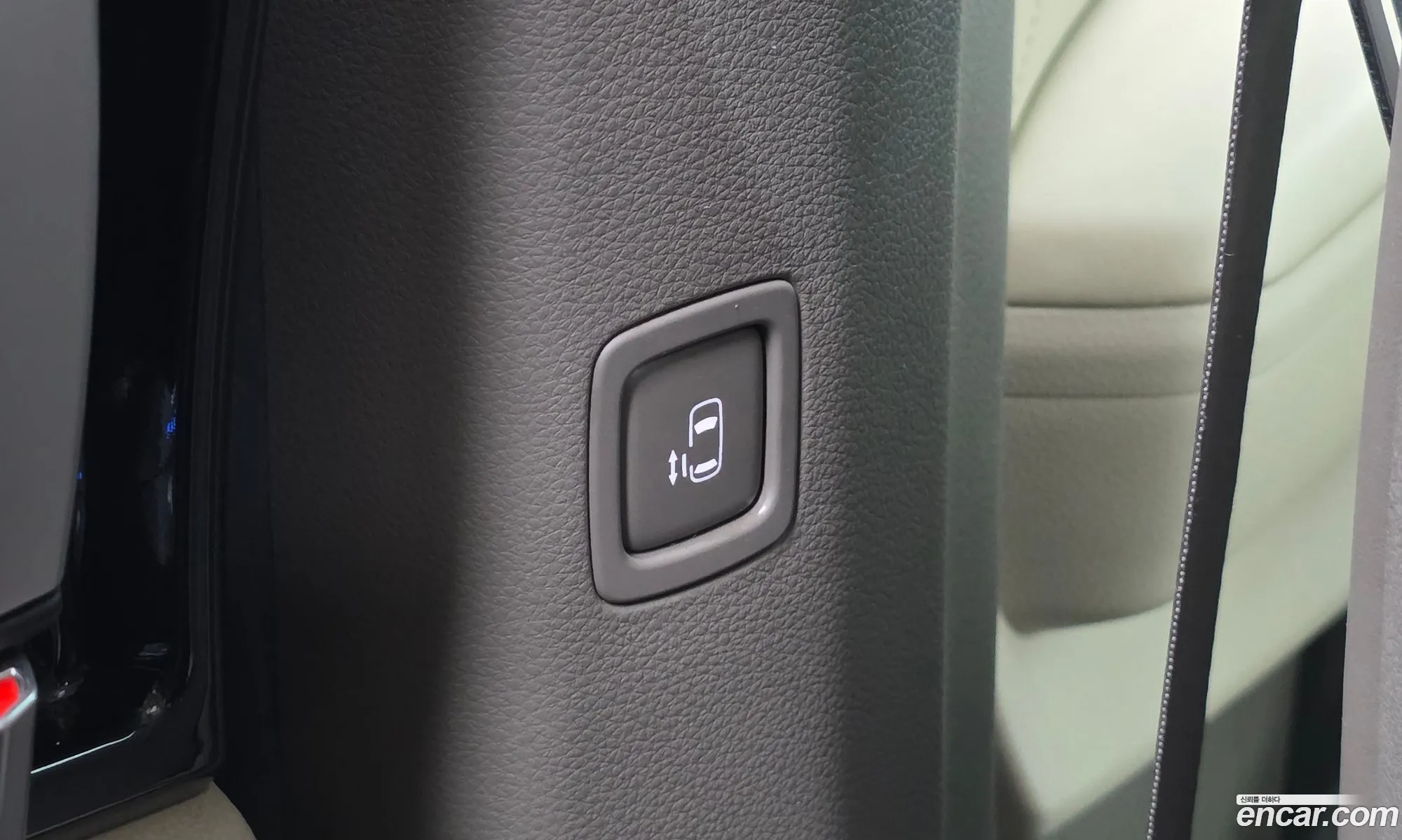 Kia Carnival 2020 KNANE81BBMS029854 — 8