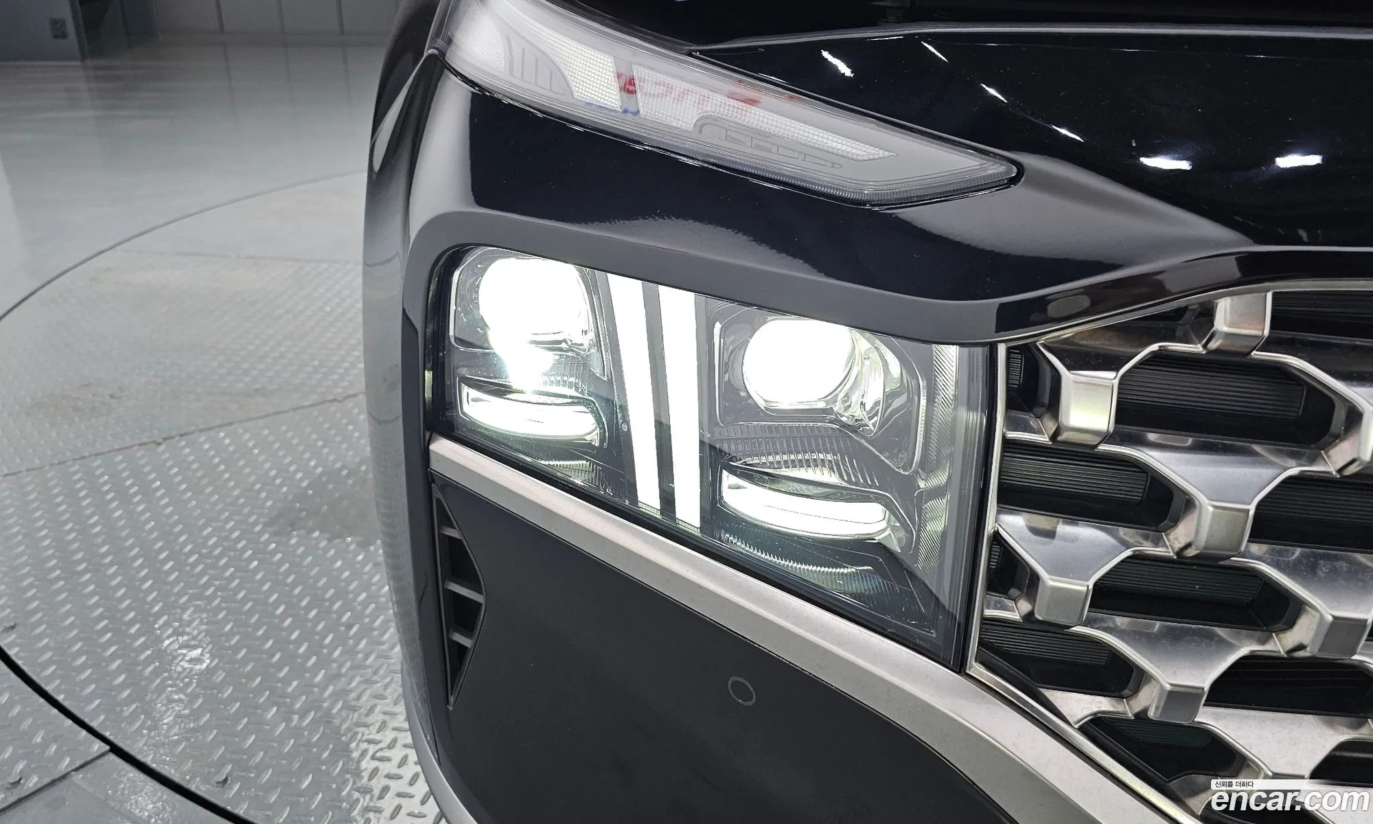 Hyundai Santa Fe 2022 — 19
